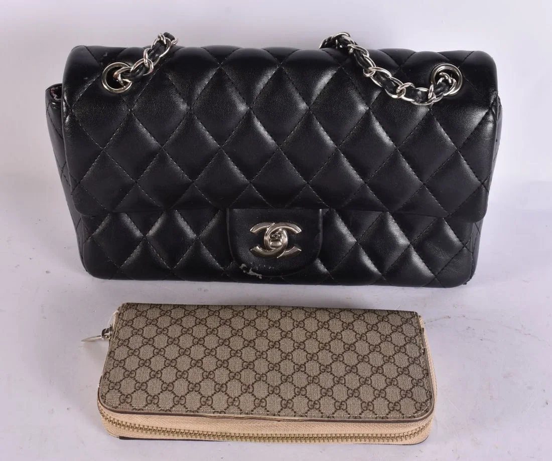 A CHANEL BAG AND GUCCI PURSE. Largest 26 cm x 18 cm excluding chain. (2)