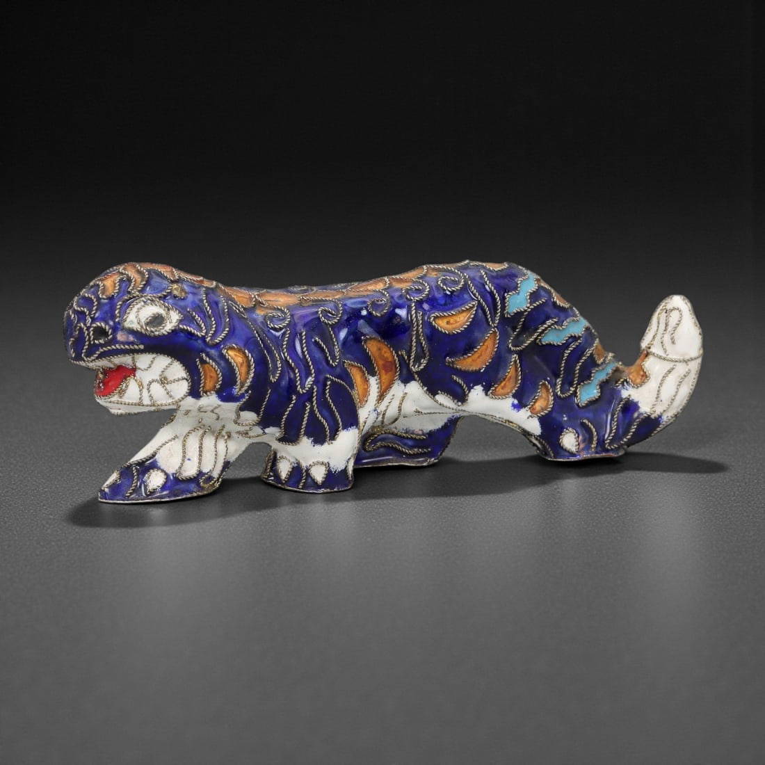 A Chinese Cloisonne Enamel Tiger Effigy, 20th Century, 4FH
