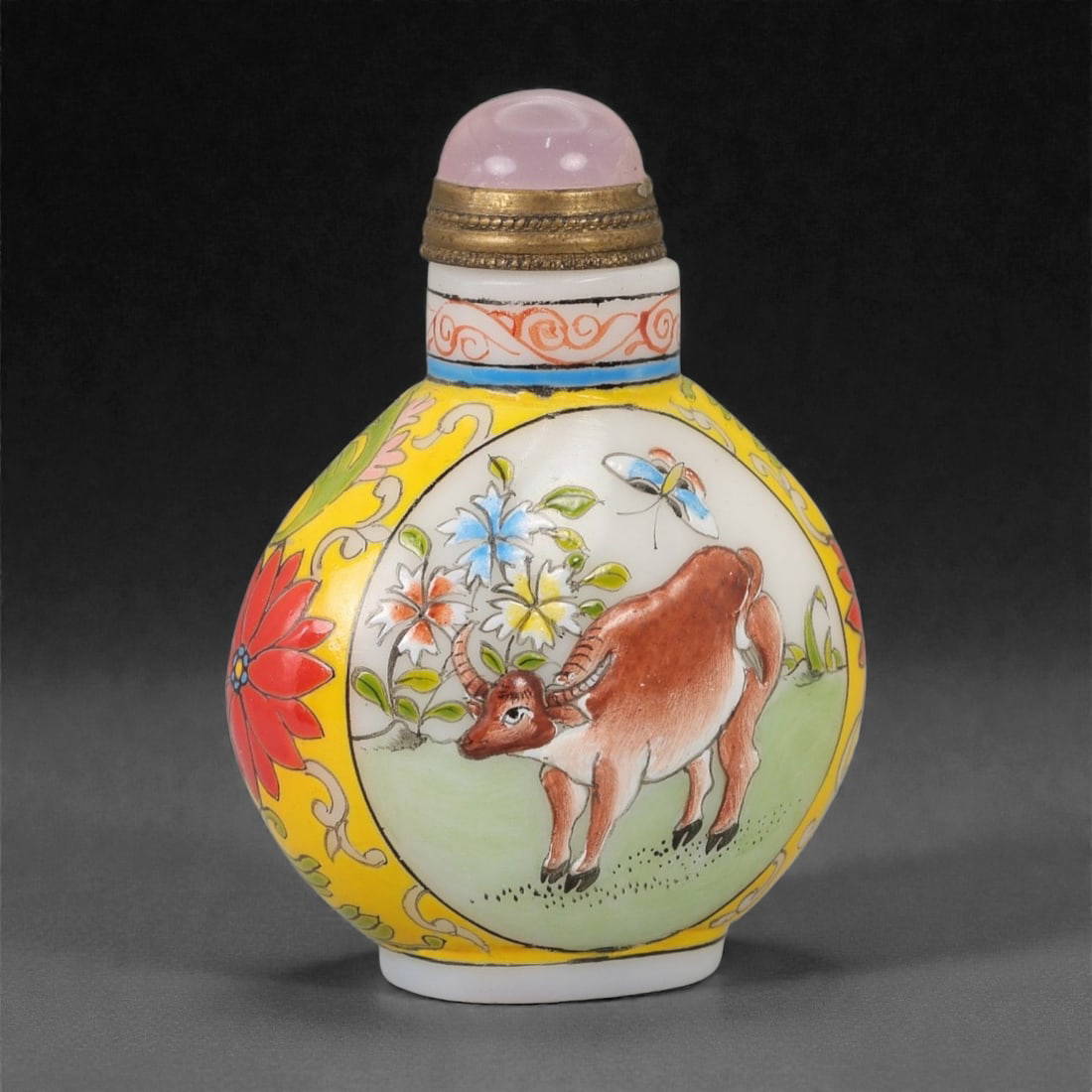 A Chinese Enameled Glass Snuff Bottle, 20th Century, 5FG