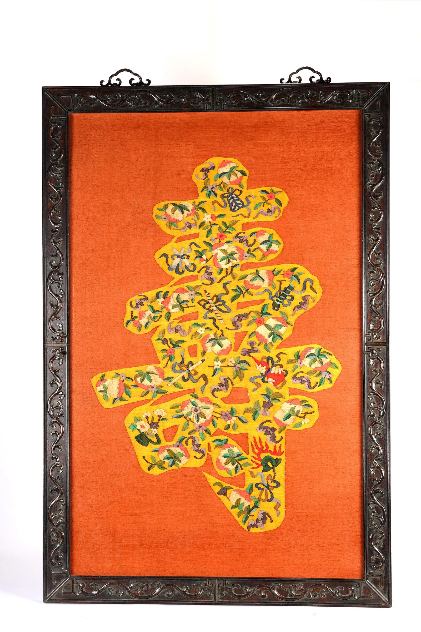A CHINESE IMPERIAL KESI EMBROIDERED LONGEVITY SHOU HANGING PANEL