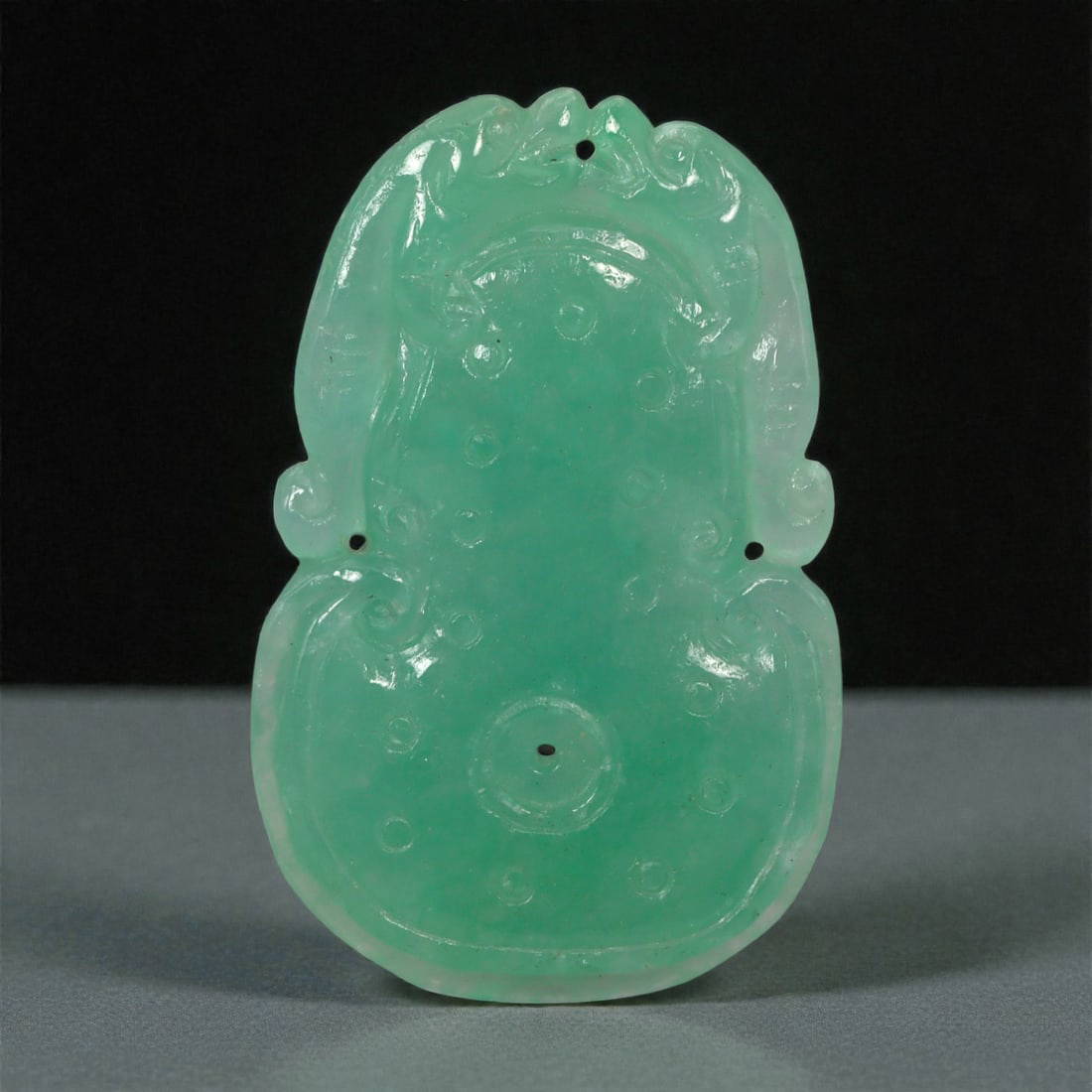 A Chinese Jadeite Jade Pendant, 20th Century, 53FC