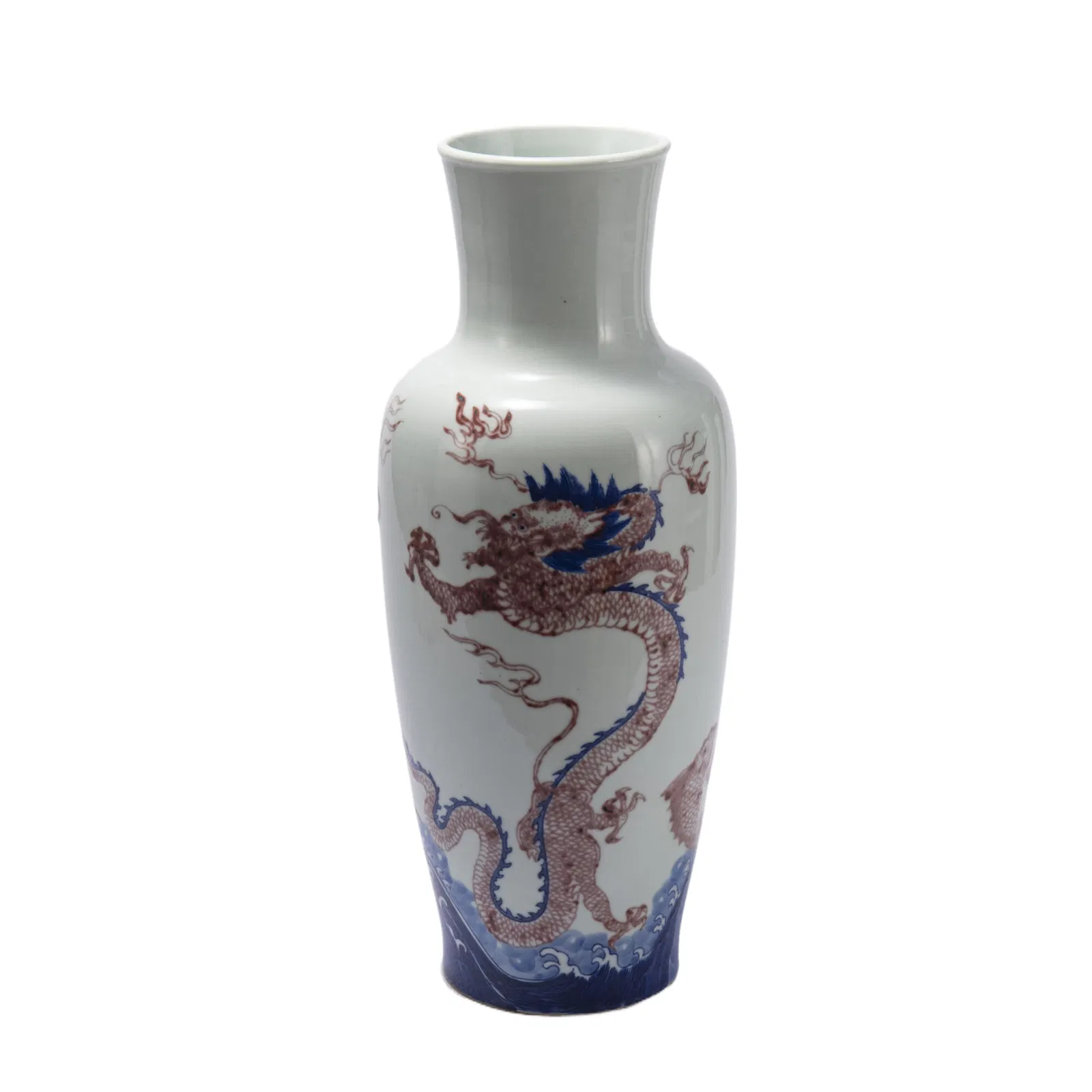 A CHINESE UNDERGLAZE BLUE AND COPPER RED PORCELAIN VASE