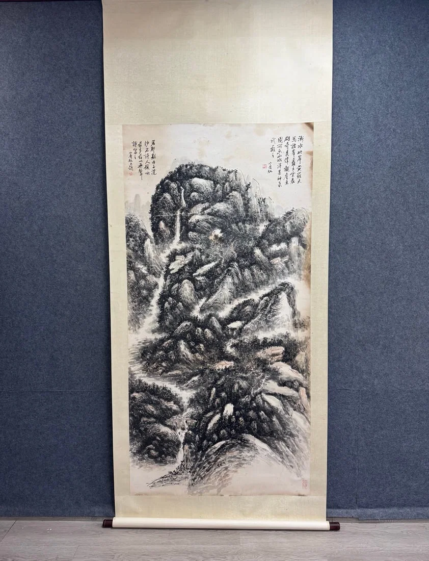 A Chinese Vertical Scroll Ink Painting of Landscape on Paper,Huang Binhong