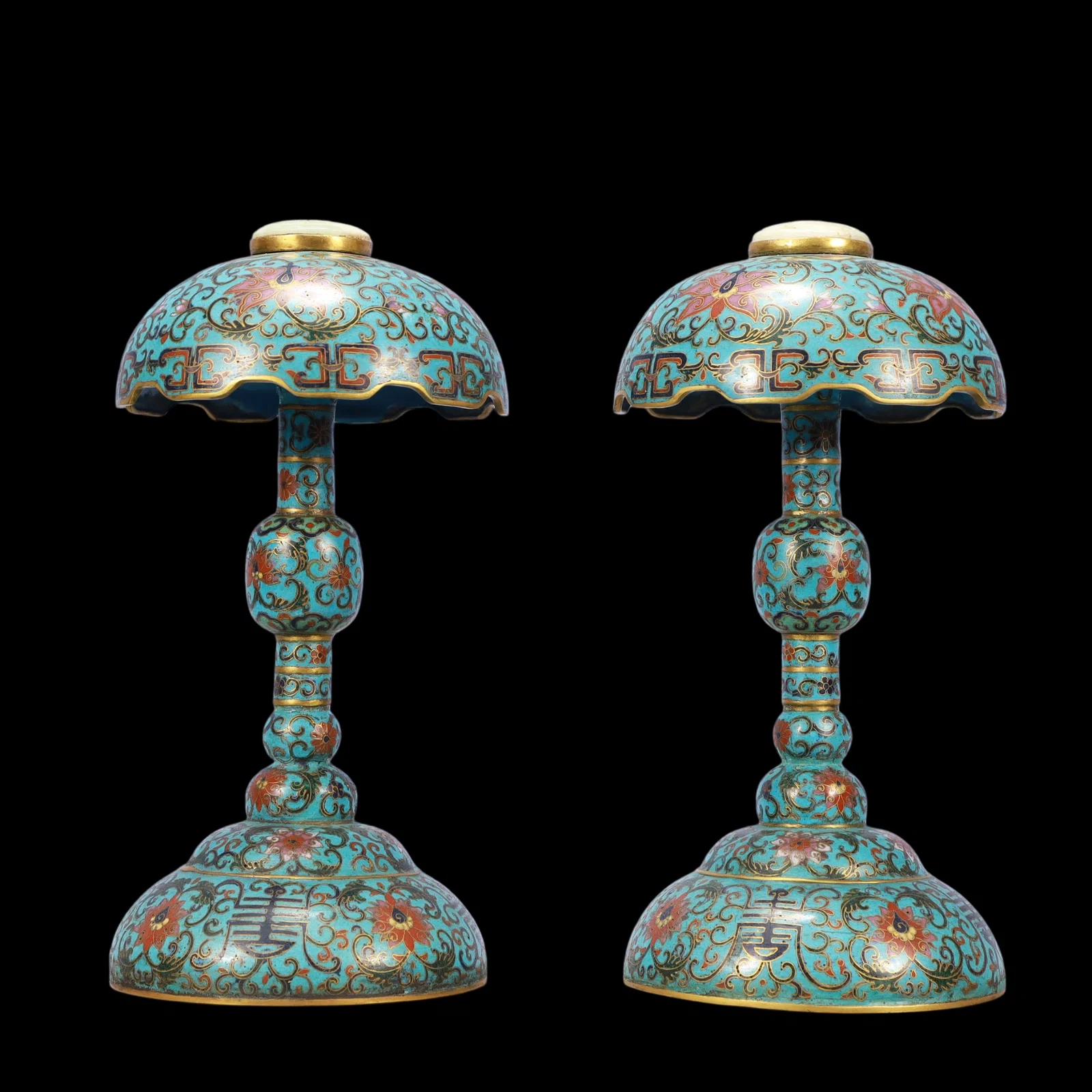 A Exquisite A pair of Cloisonne Inlaid White Jade Lotus Pattern Ornament
