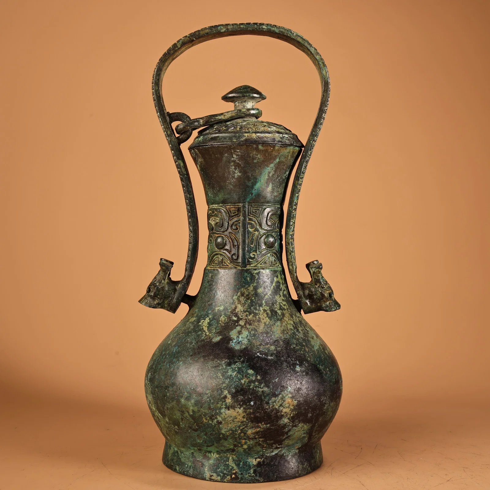 A Exquisite Bronze Handled Beam Vase