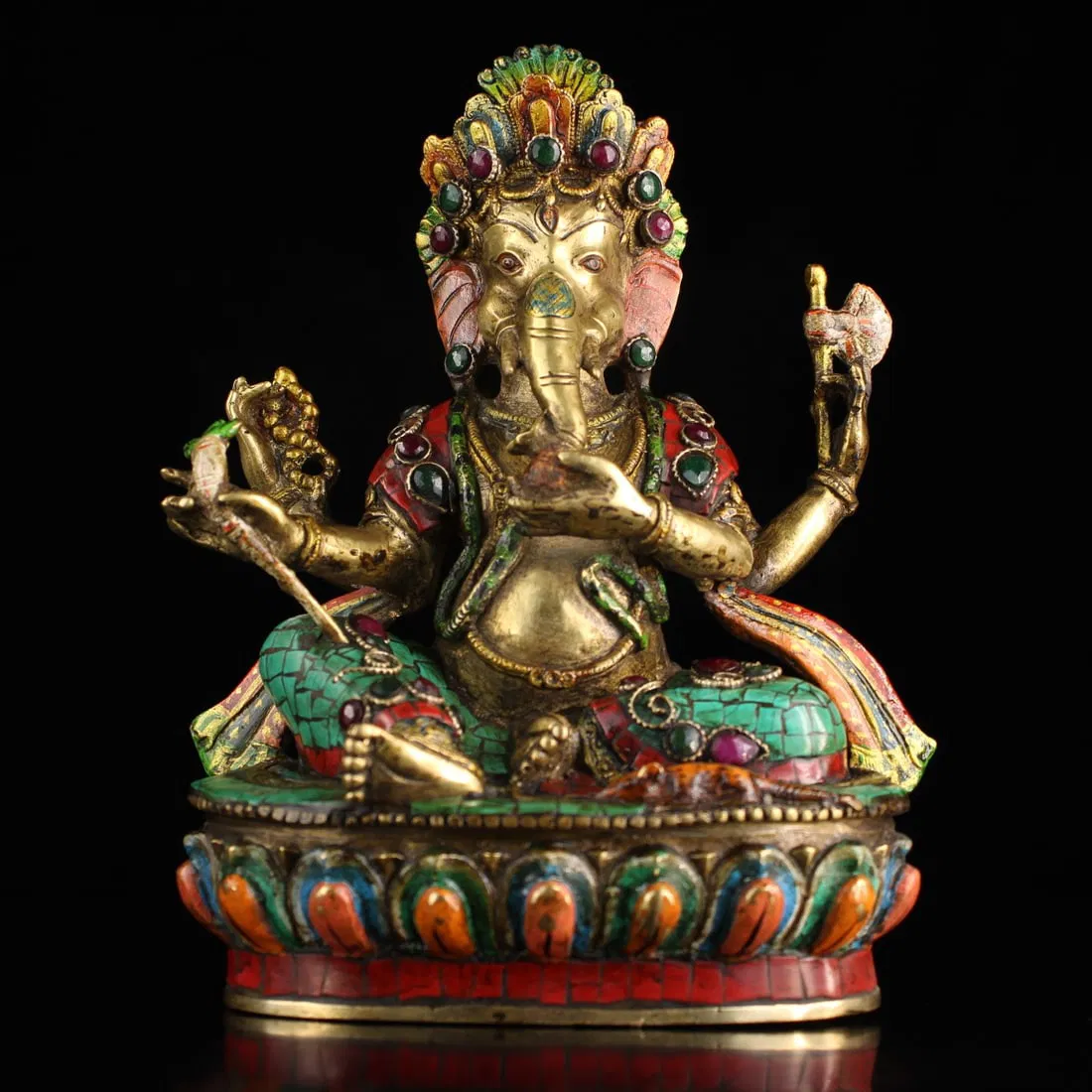 A Exquisite Bronze Inlaid Gems Painted Gold Buddha statue Ornament