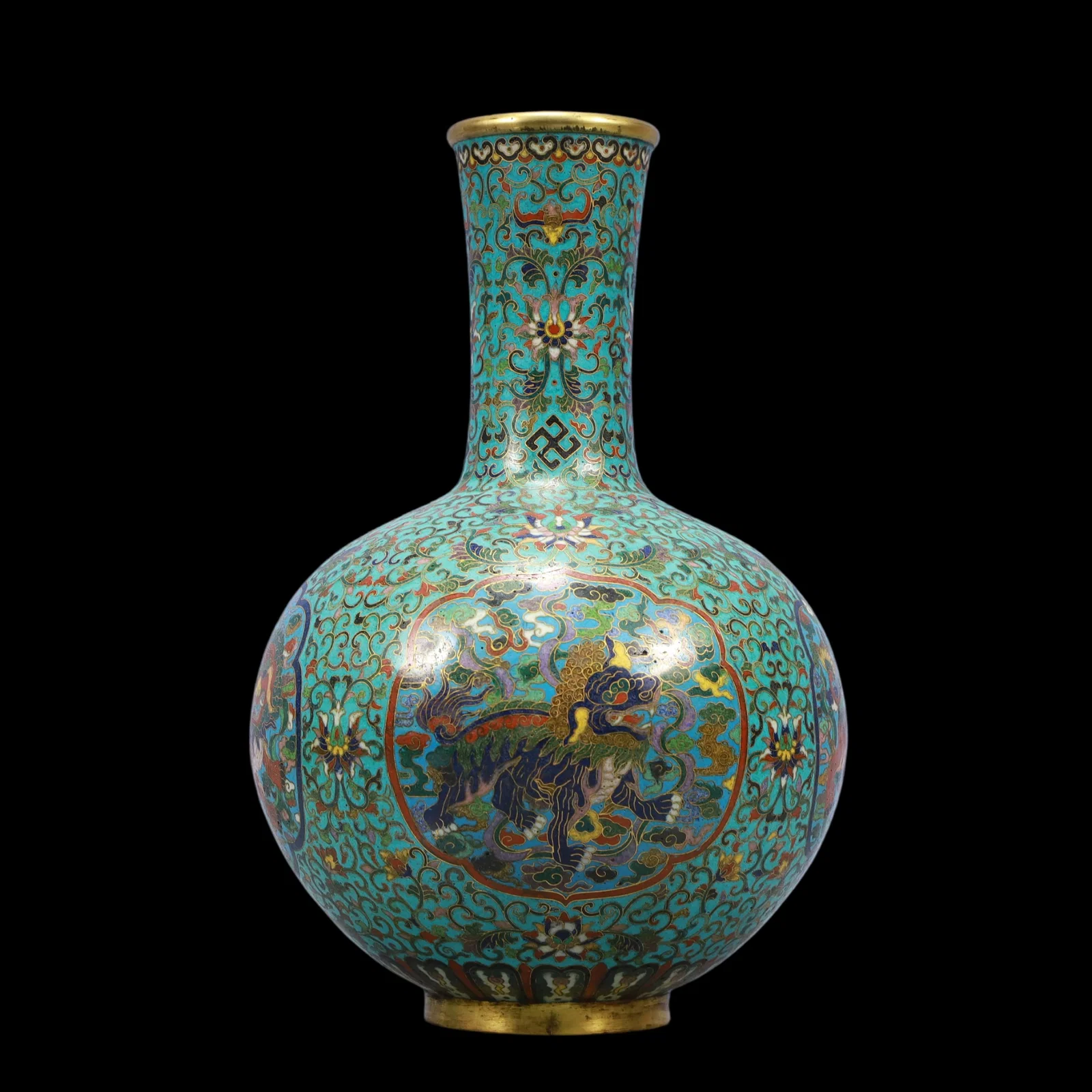 A Exquisite Cloisonne Lotus Pattern Auspicious Beast Pattern Vase
