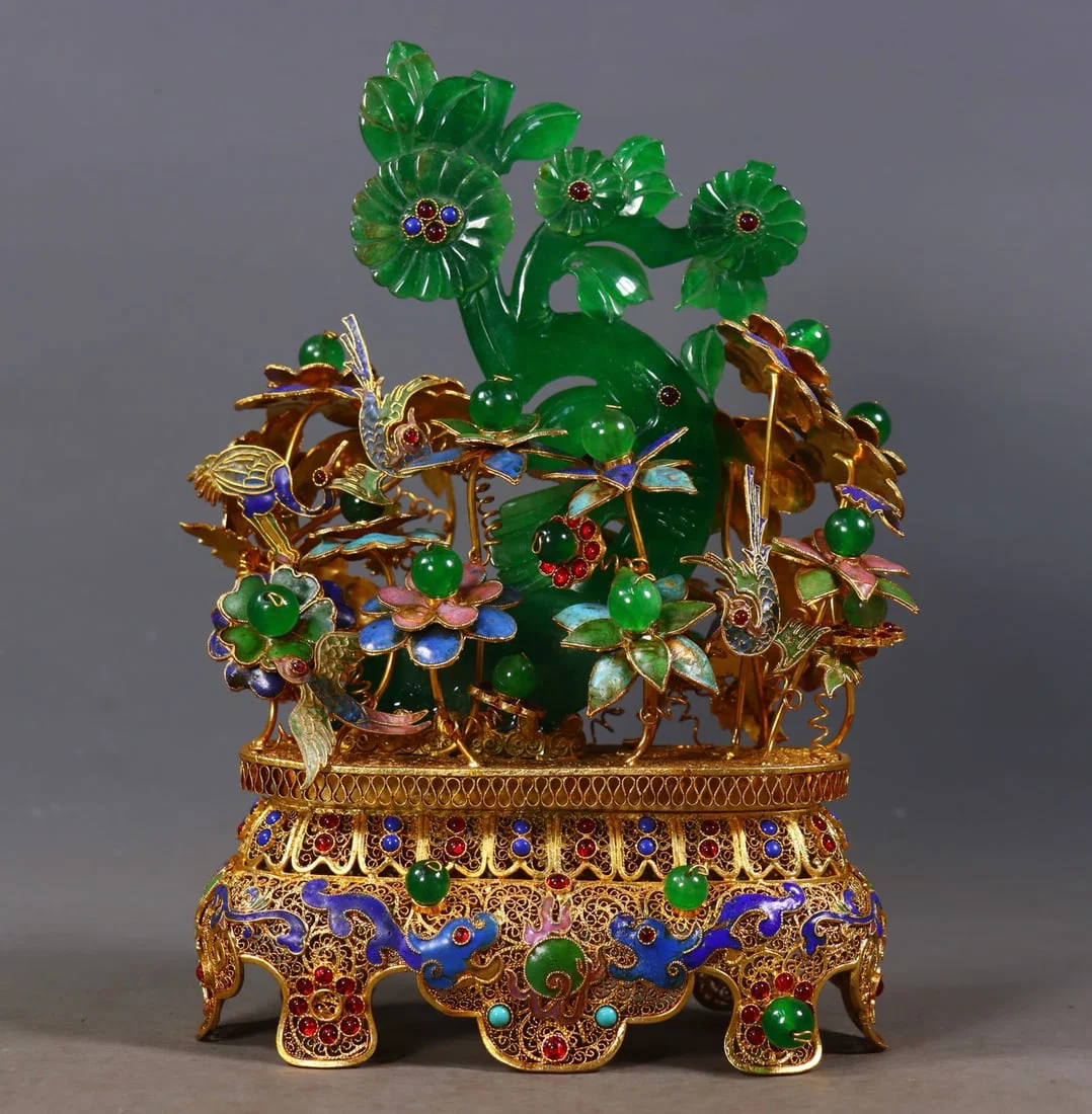 A Exquisite Filigree Gilt Inlaid Jadeite Ornament