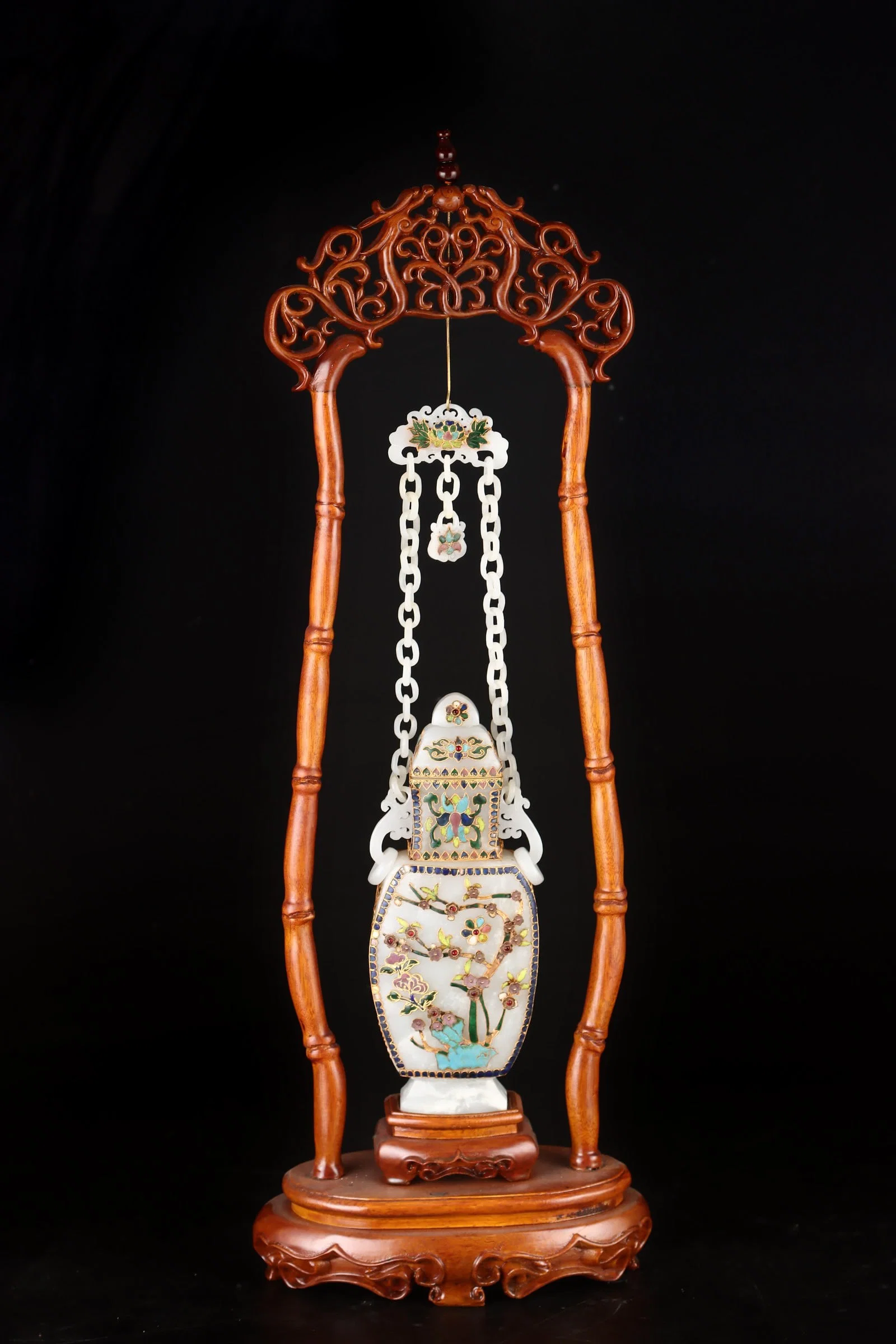 A Exquisite Filigree Inlaid Jade Flower Pattern Vase