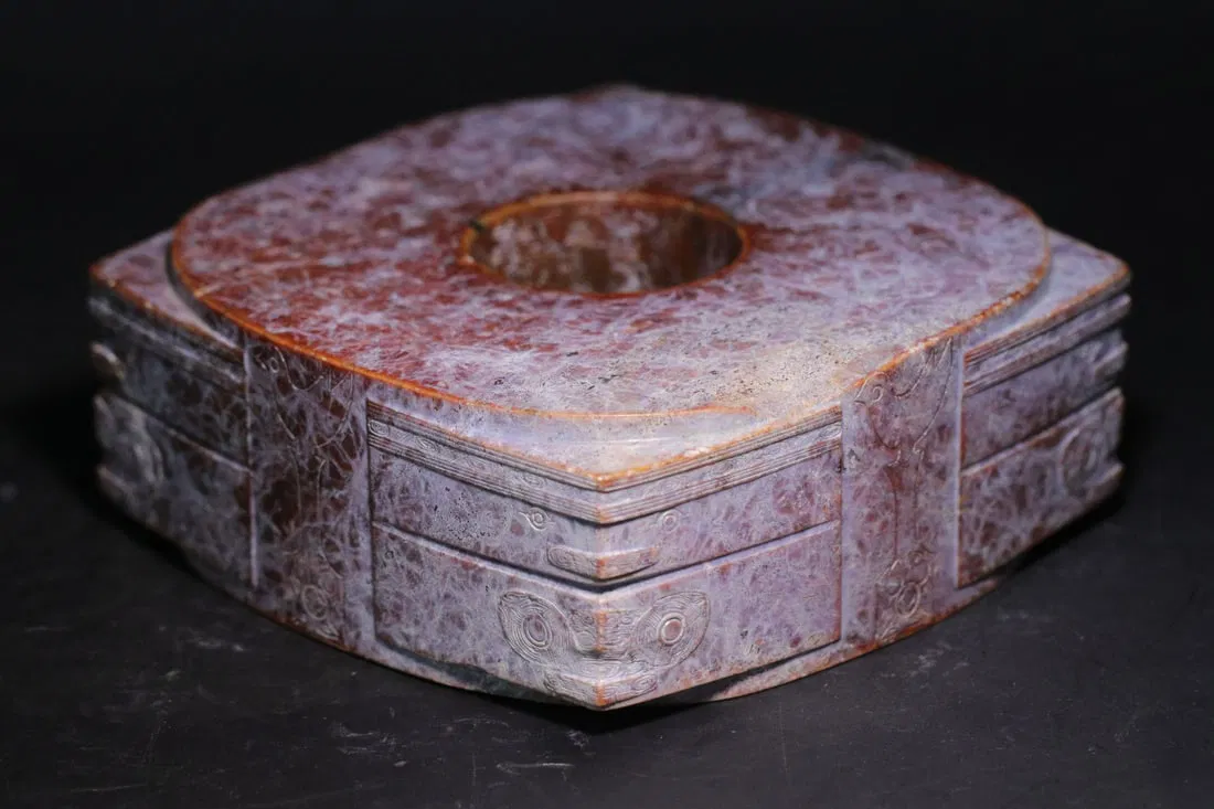 A Exquisite Gaogu Jade Flower and Bird Pattern Ornament