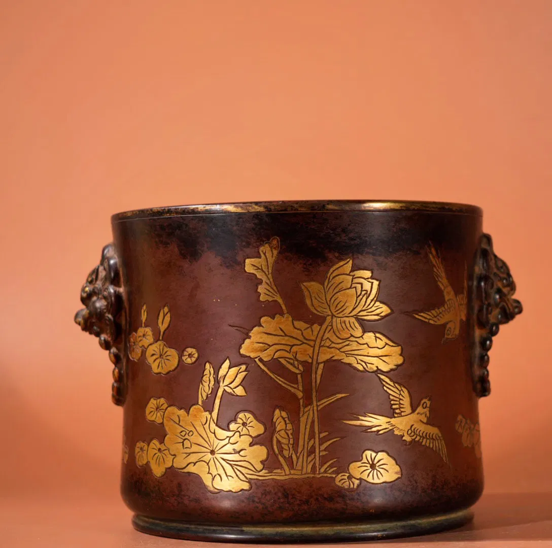 A Exquisite Gilt Bronze Flower and Bird Pattern Censer
