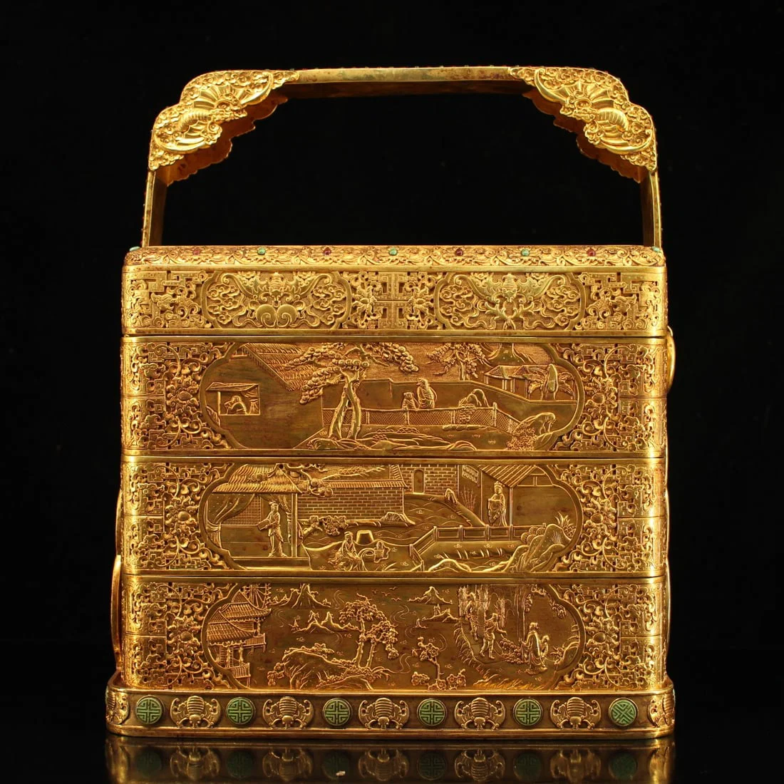 A Exquisite Gilt Bronze Inlaid Gems Box