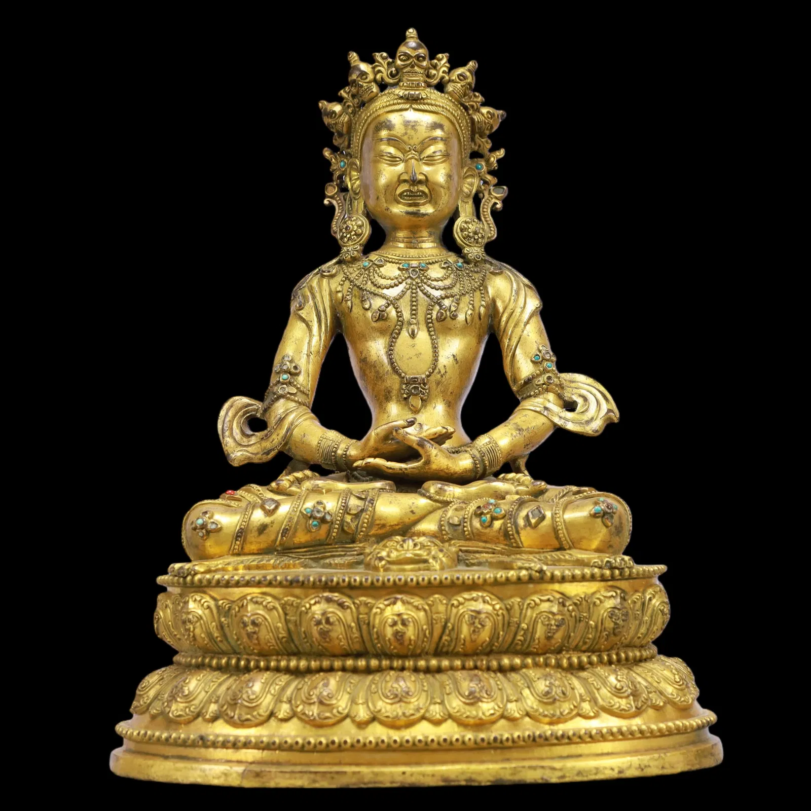 A Exquisite Gilt Bronze Inlaid Gems Statue of Avalokitesvara