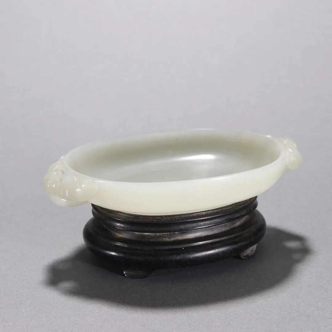 A Exquisite Hotan Jade Bat-ear Brush Washer