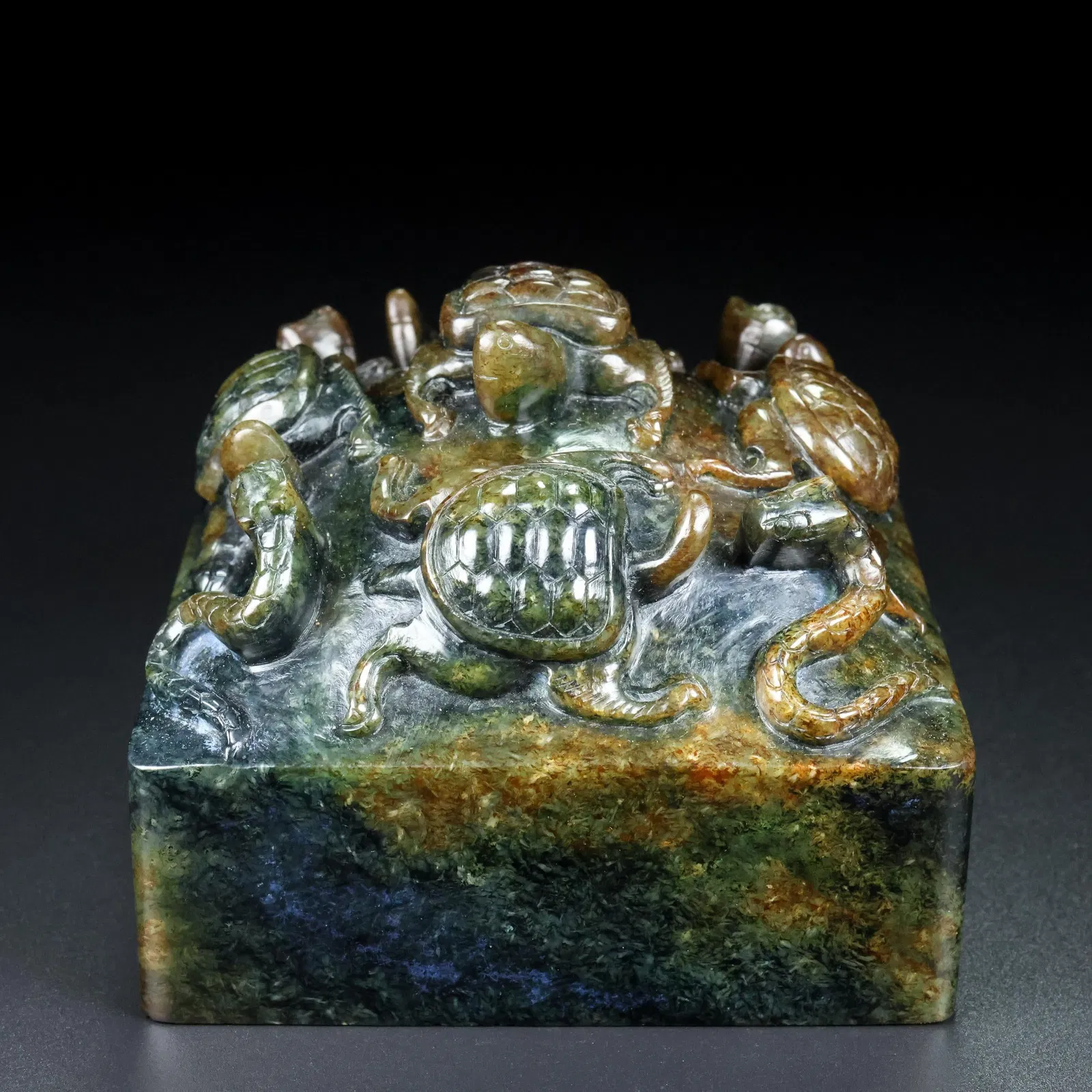A Exquisite Hotan Jade Dragon Seal