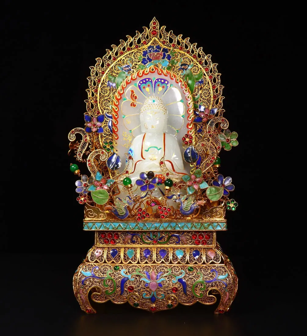 A Exquisite Hotan Jade Filigree Statue of Avalokitesvara Ornament