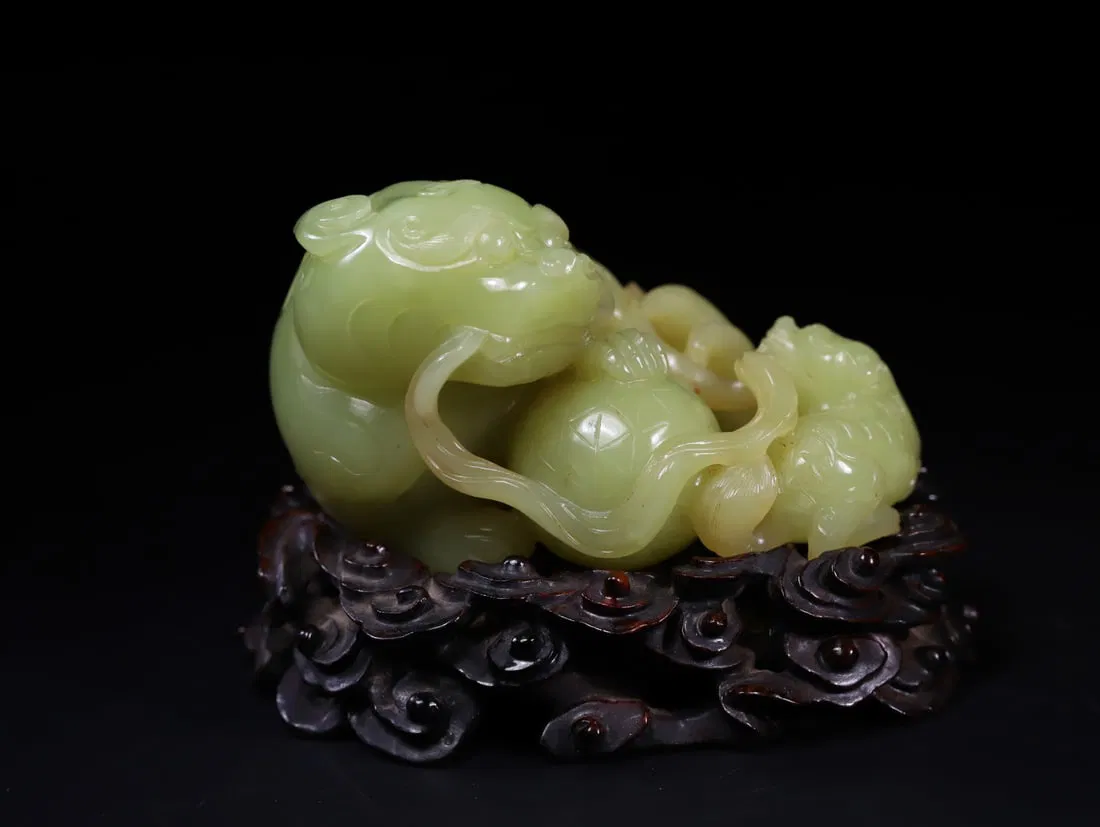 A Exquisite Hotan Yellow Jade Lion Ornament