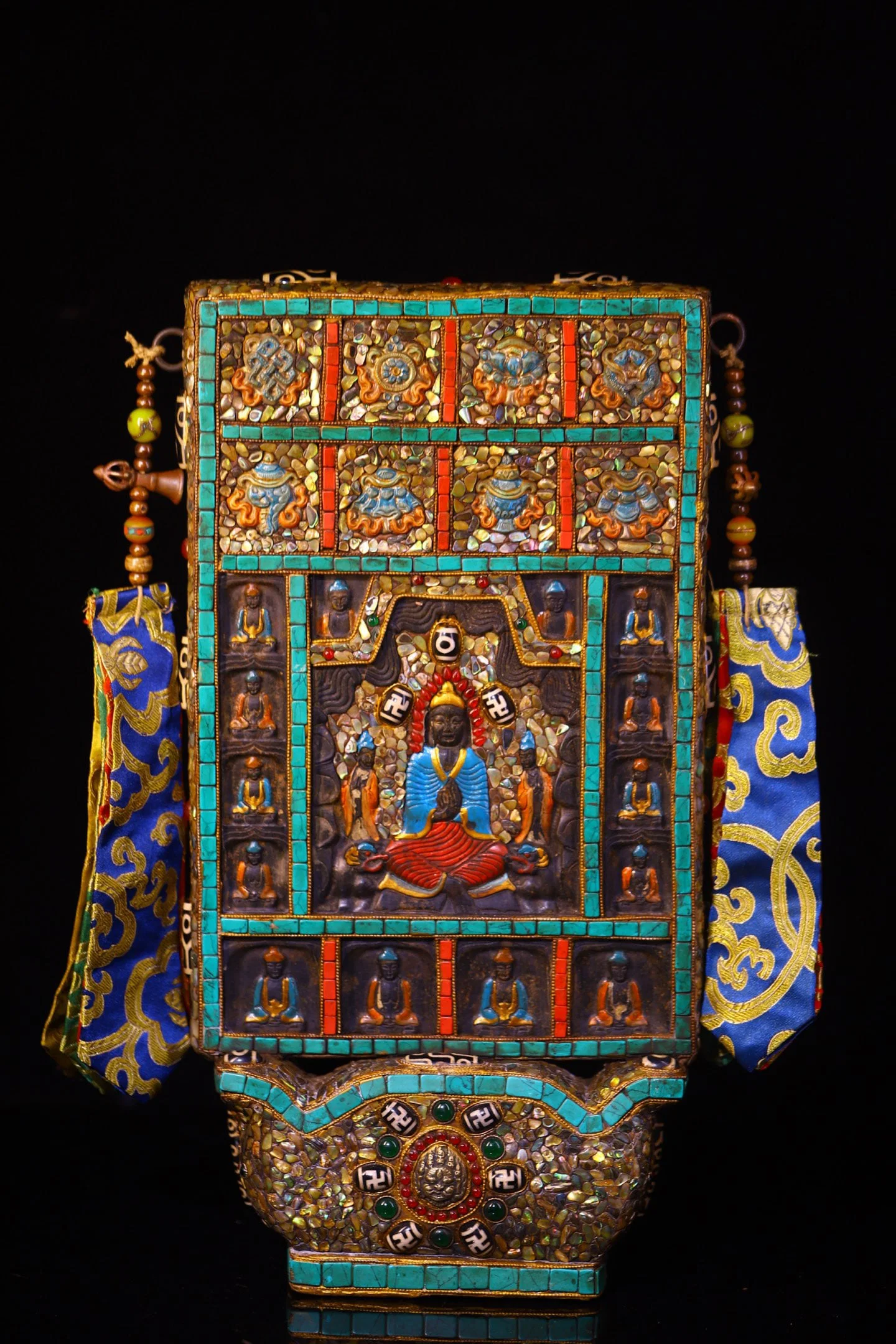 A Exquisite Meteorite Cloisonne Dzi Bead-Inlaid Buddha Plaque