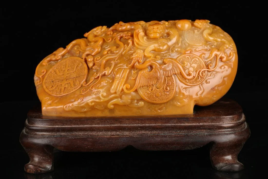 A Exquisite Tianhuang Stone Dragon Phoenix Pattern Ornament