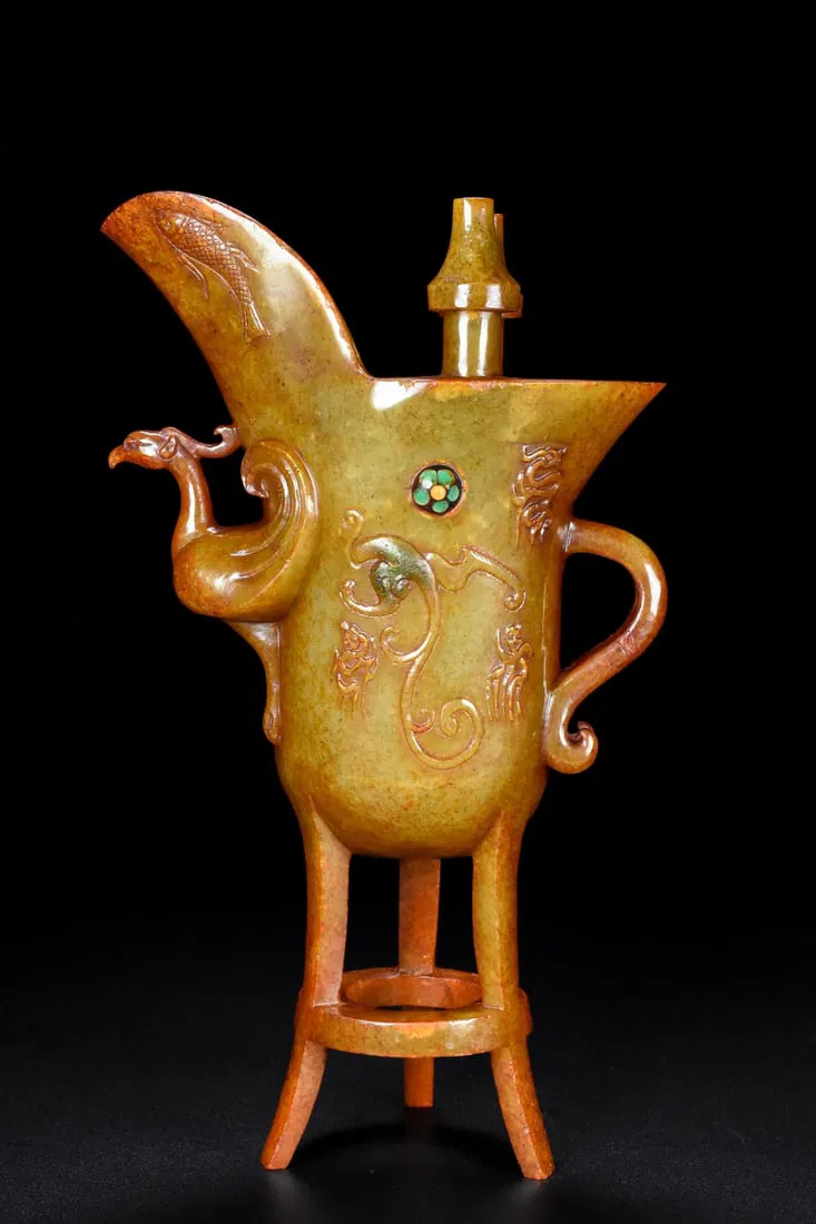 A Exquisiten Hotan Jade Phoenix Cup