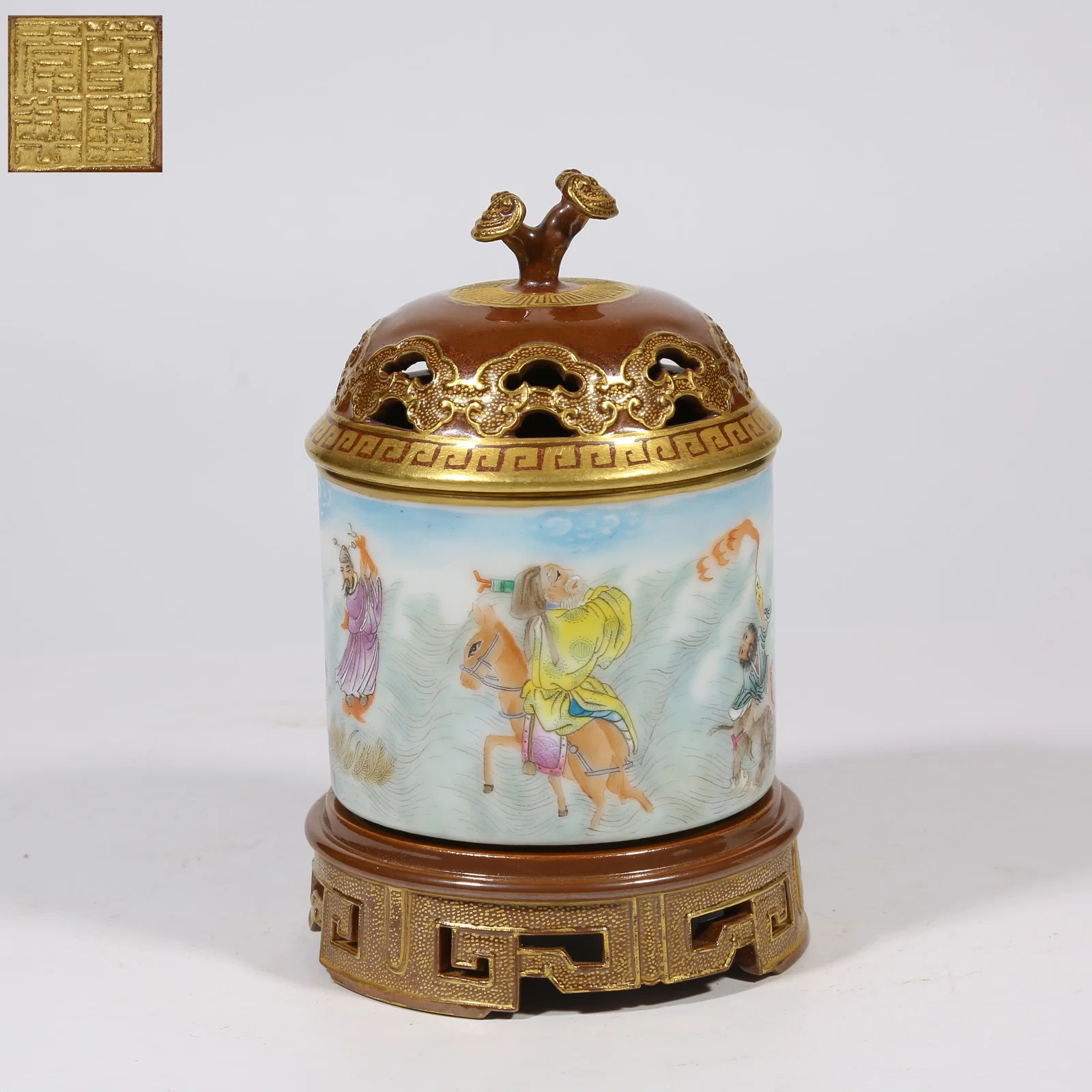 A FAMILLE-ROSE "EIGHT IMMORTALS CROSSING THE SEA" INCENSE BURNER