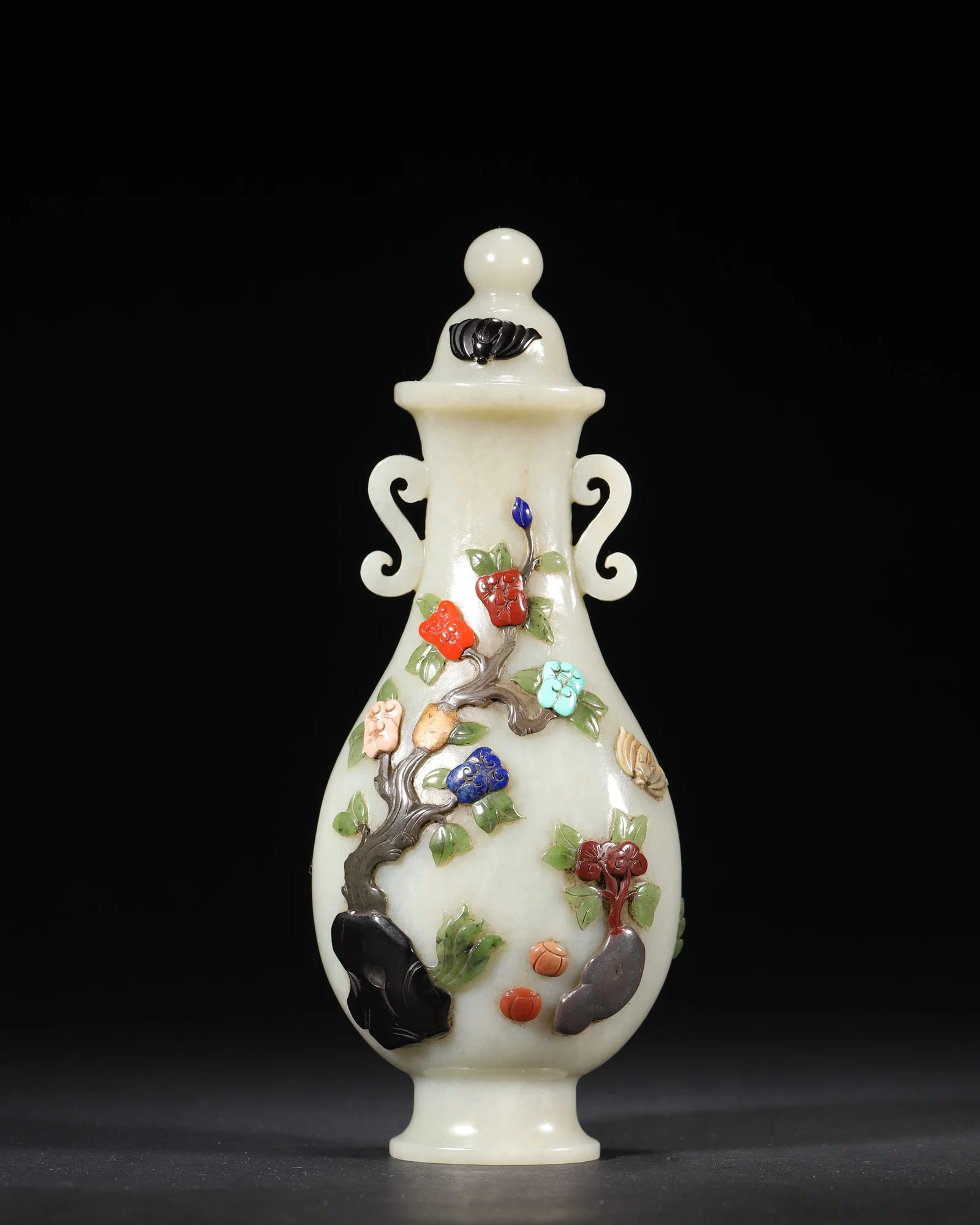 A FINE IMPERIAL WHITE JADE INLAID GEMSTONE 'LONGEVITY AND BLESSING' VASE AND COVER, QIANLONG PERIOD,
