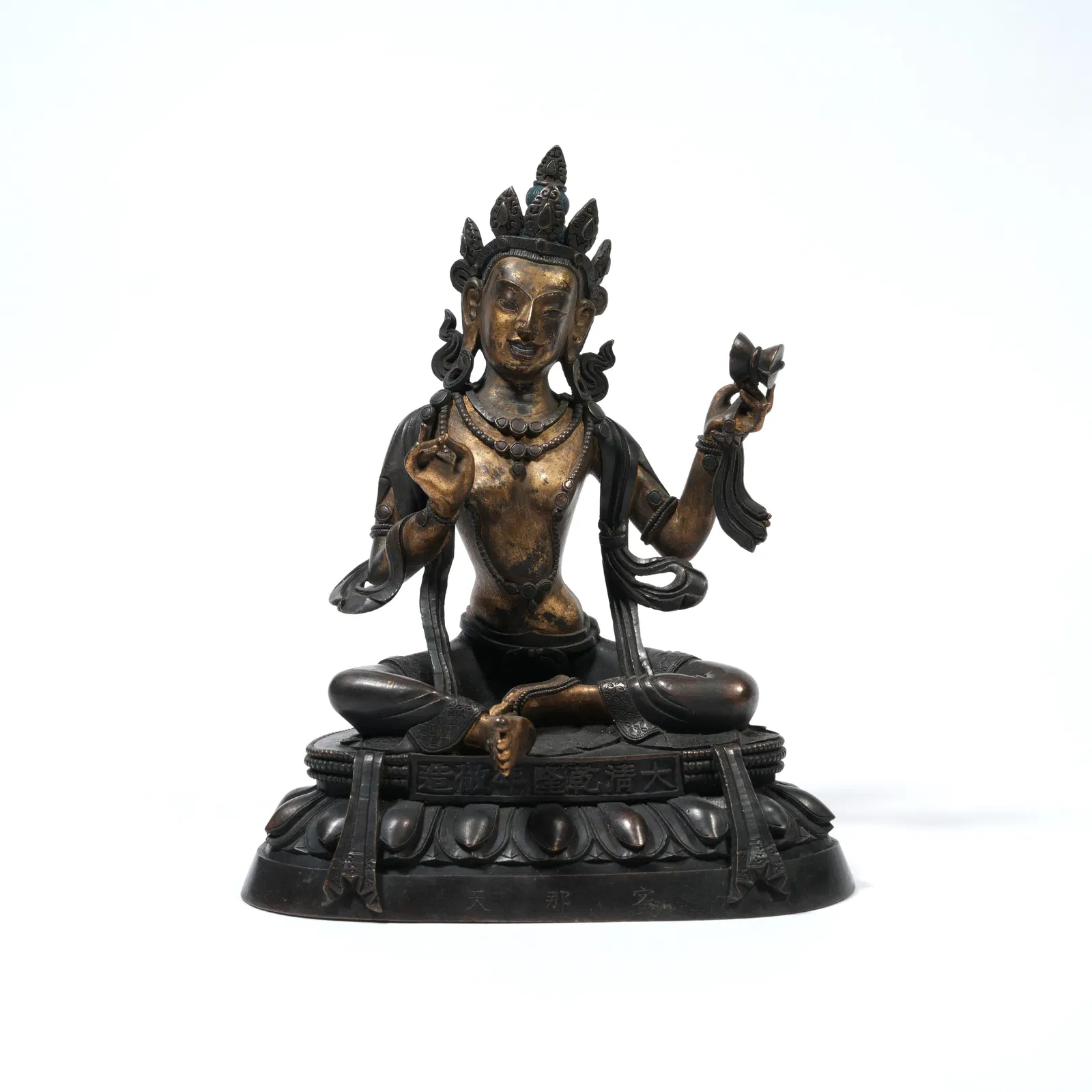 A GILT-BRONZE BUDDHA FIGURE