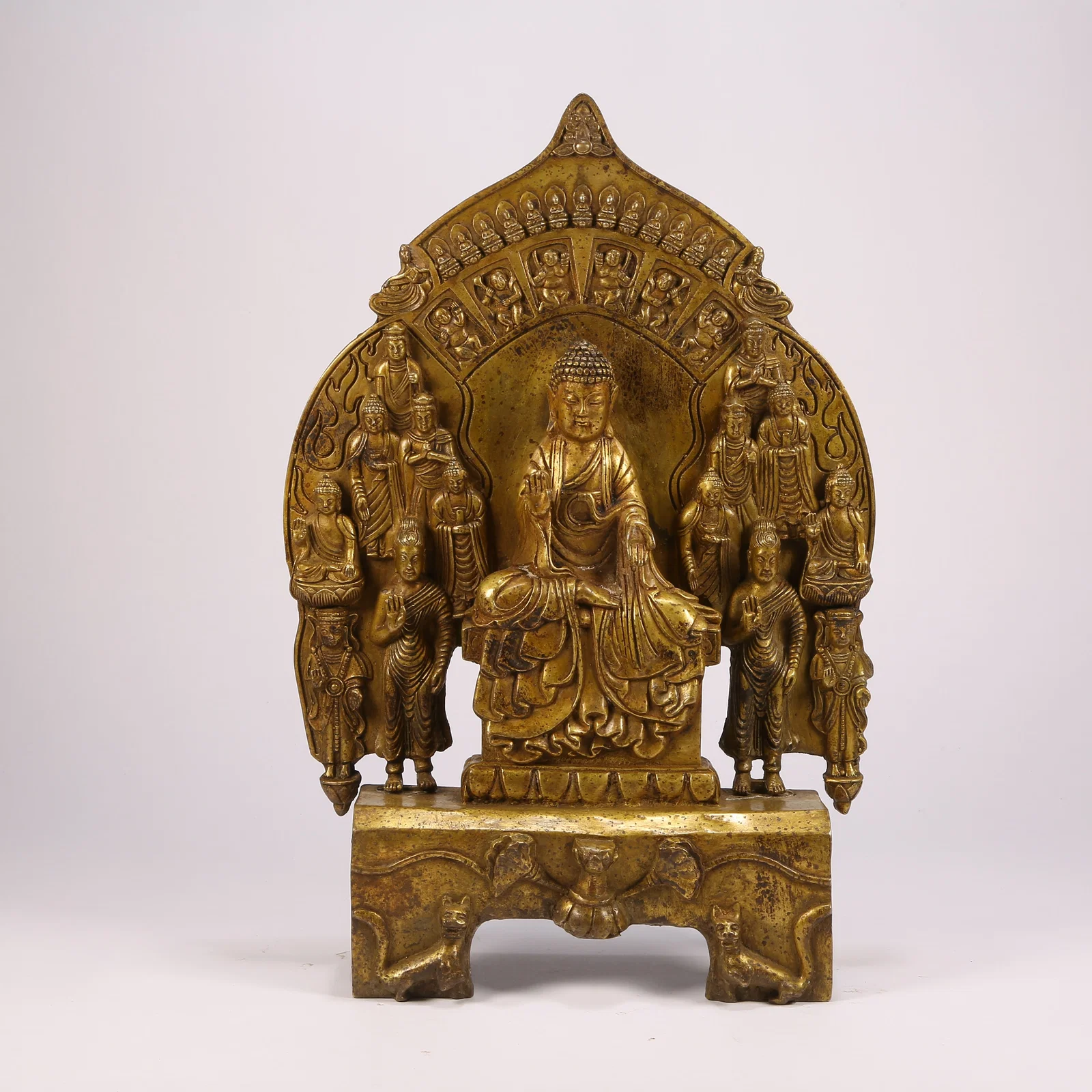 A GILT BRONZE BUDDHA PREACHING FIGURE