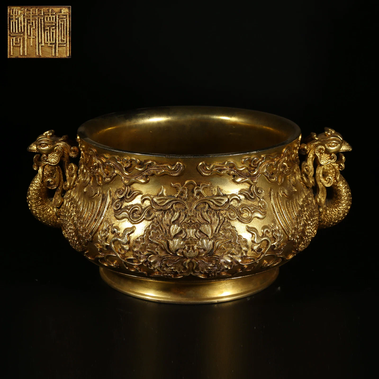 A GILT BRONZE CENSER WITH PHOENIX HANDLES