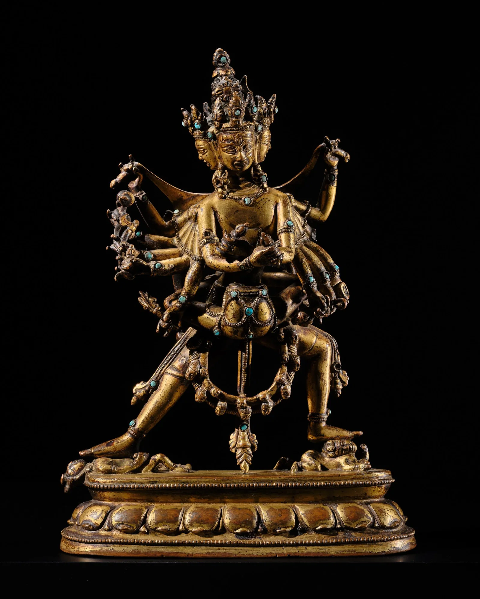 A GILT BRONZE FIGURE OF CHAKRASAMVARA, TIBET, 15TH-16TH CENTURY