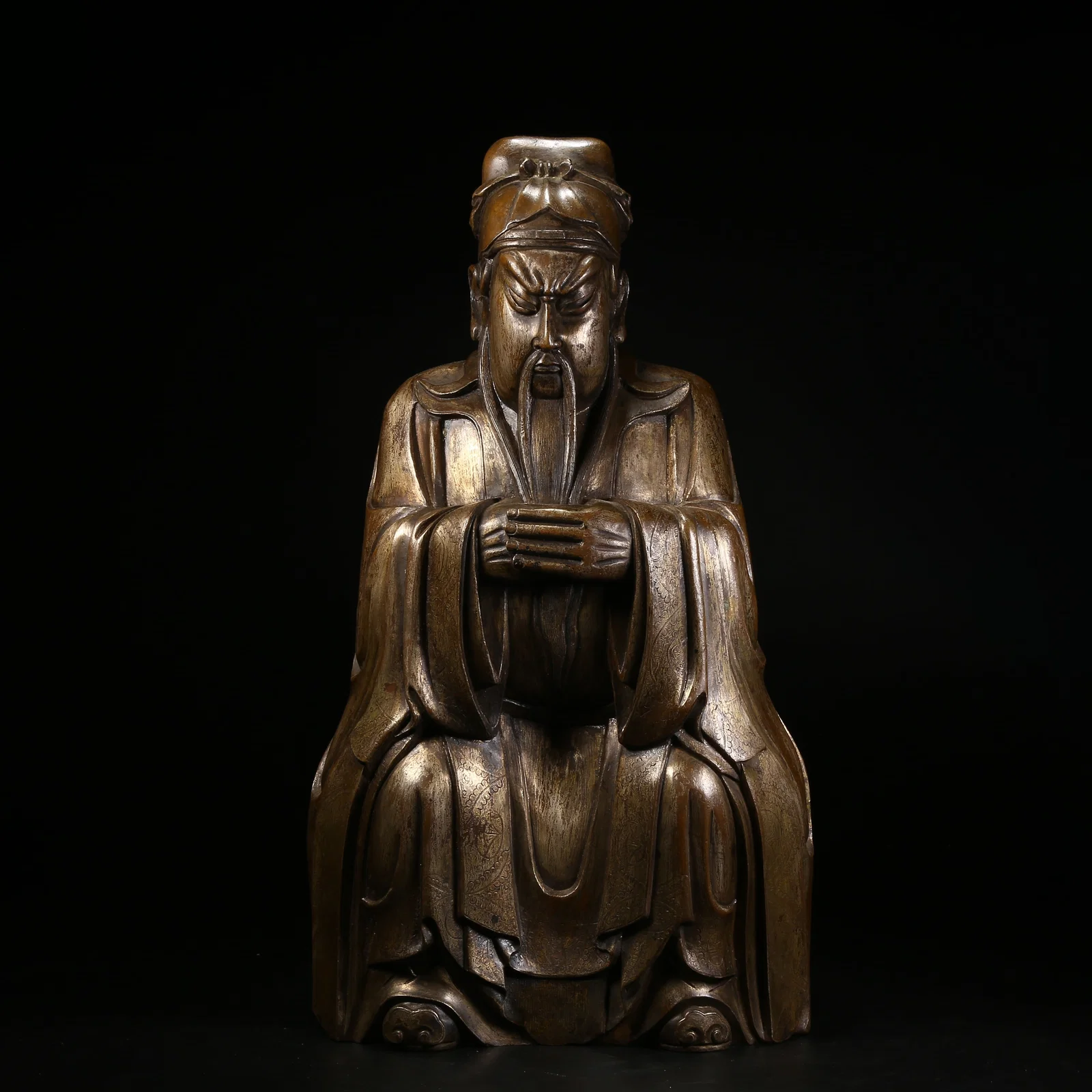 A GILT SILVER BRONZE SEATED STATUE OF GUAN GONG (GENERAL GUAN)