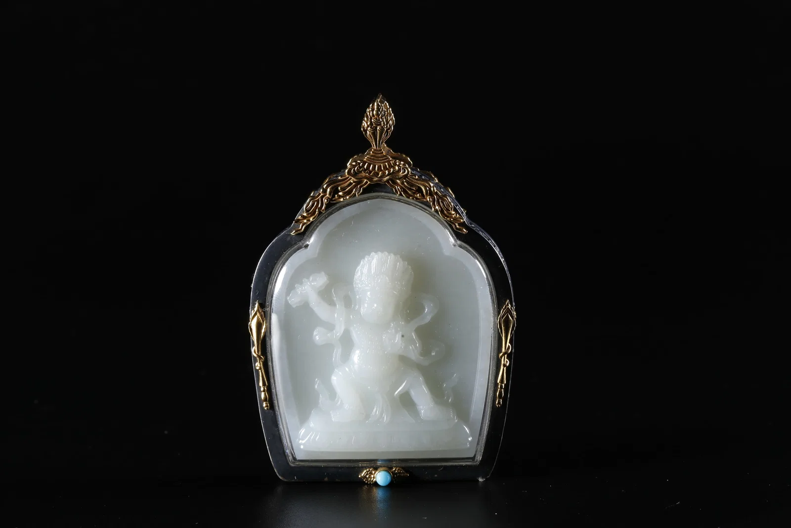 A HETIAN JADE CARVED BODHISATTVA FIGURE WITH VAJRA HAND