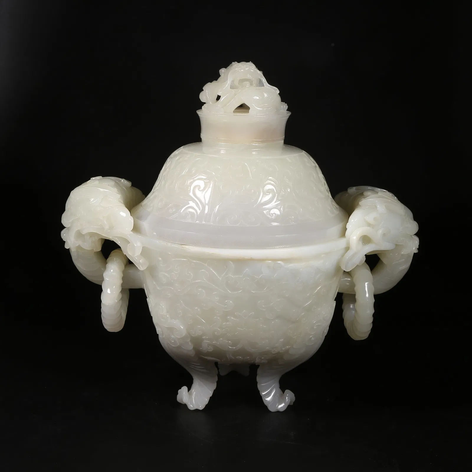 A HETIAN JADE COVERED CENSER WITH BAOXIANG FLORAL MOTIF AND BEAST HANDLES
