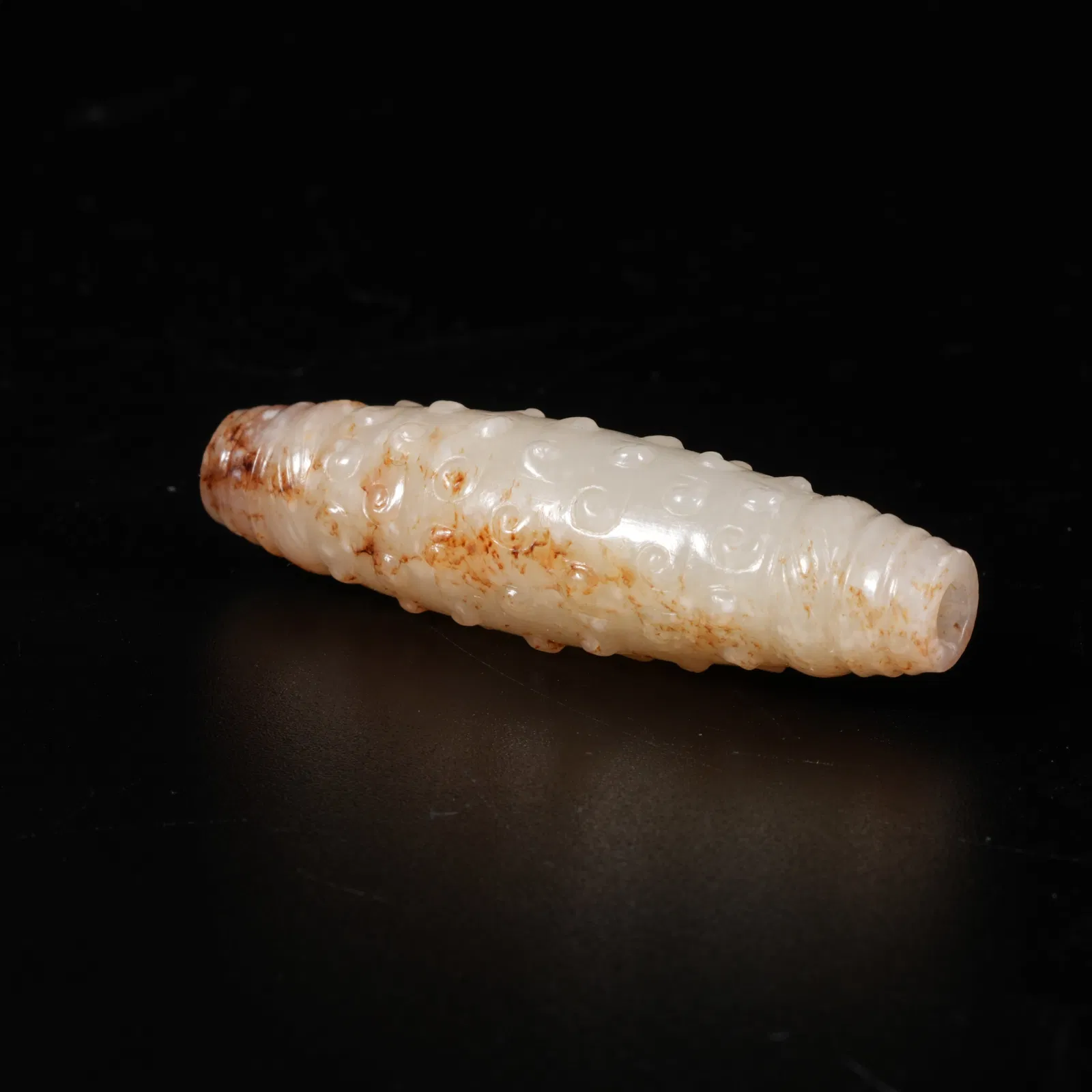 A HETIAN JADE LIANZHI