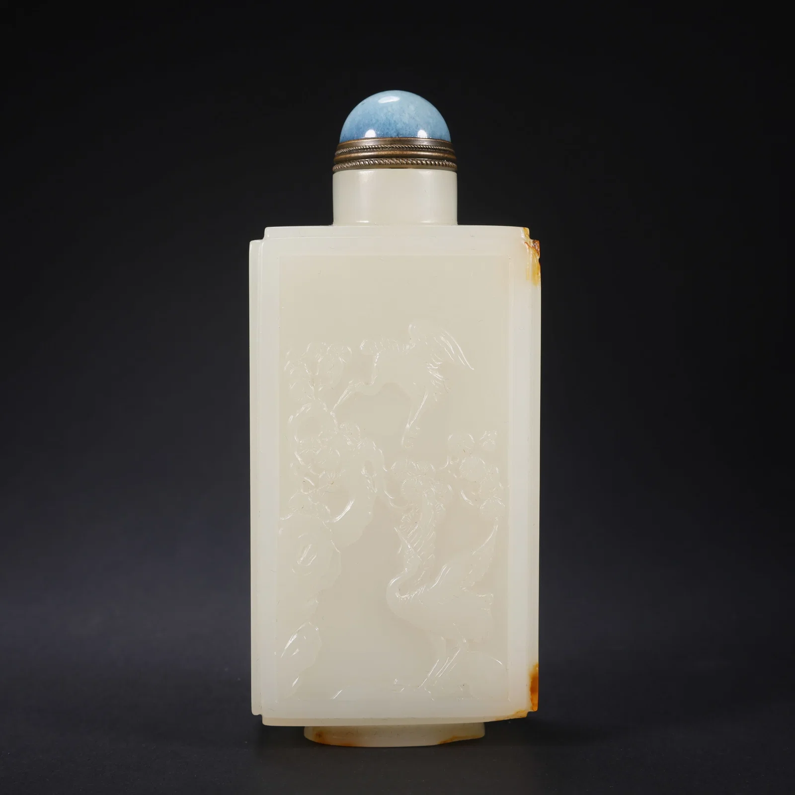 A HETIAN JADE SPRING LONGEVITY SNUFF BOTTLE