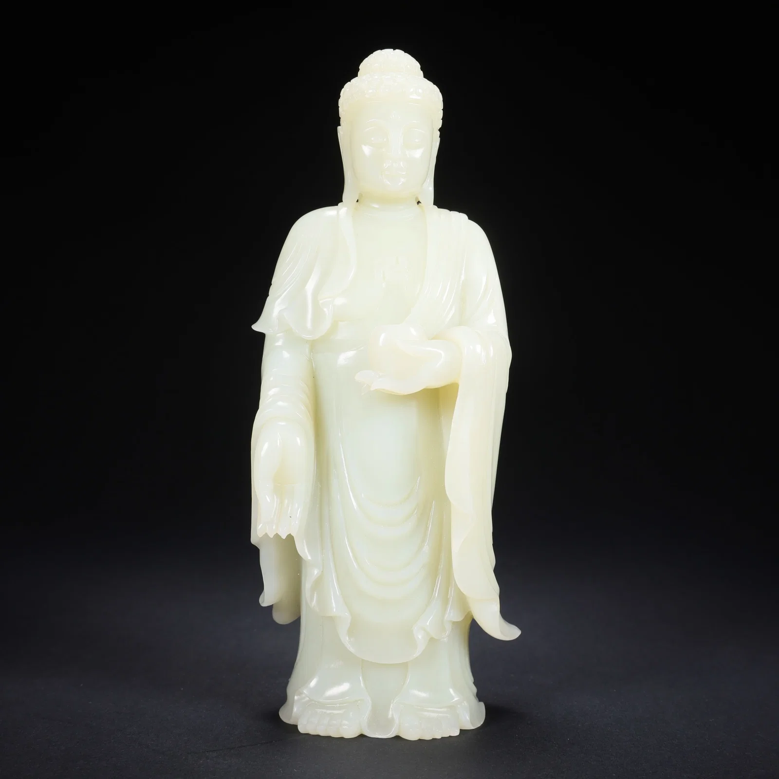 A HETIAN JADE TUO-BO (ALMS BOWL) BUDDHA
