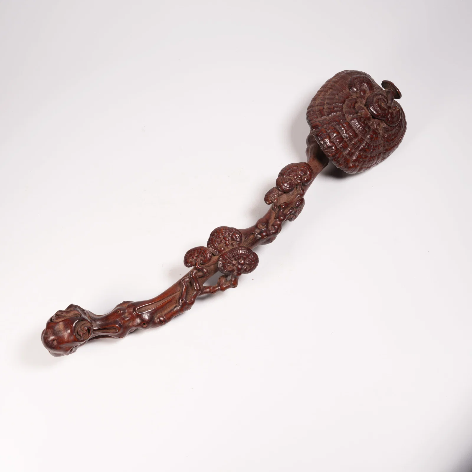 A HUANGHUALI LINGZHI RUYI ORNAMENT