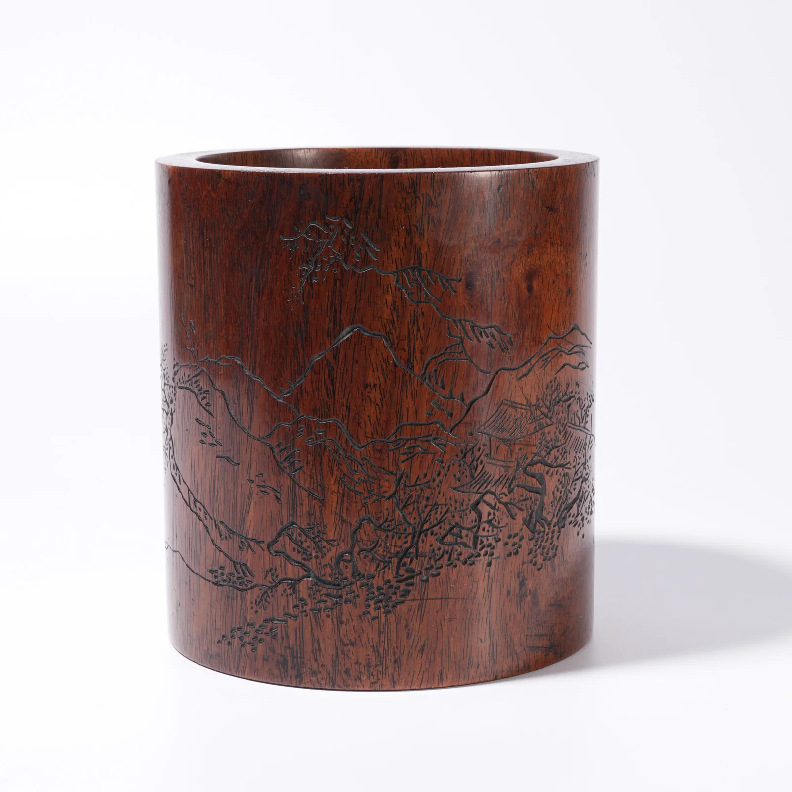 A HUANGHUALI WOOD CARVING LANDSCAPE-PATTERN BRUSH HOLDER