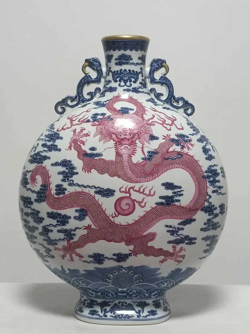 A Huge Blue and White Ruby red-Glazed Painted Gold Seawater Auspicious Cloud and Dragon Pattern