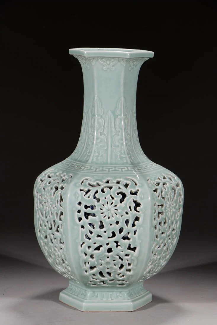 A Huge Celadon Glazed Hollow Lotus Pattern Vase