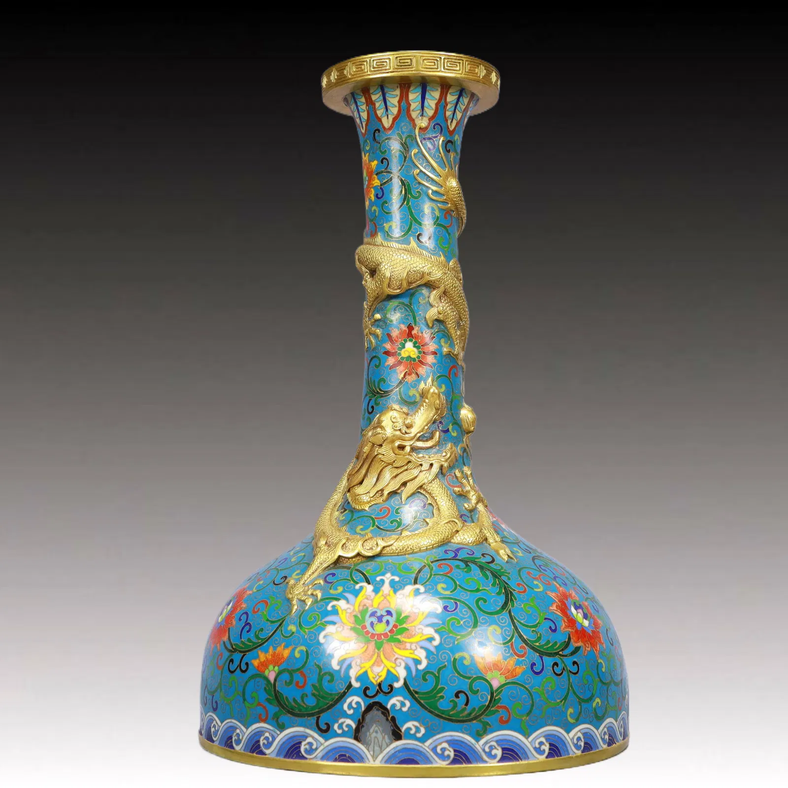 A Huge Cloisonne Lotus and Dragon Pattern Vase