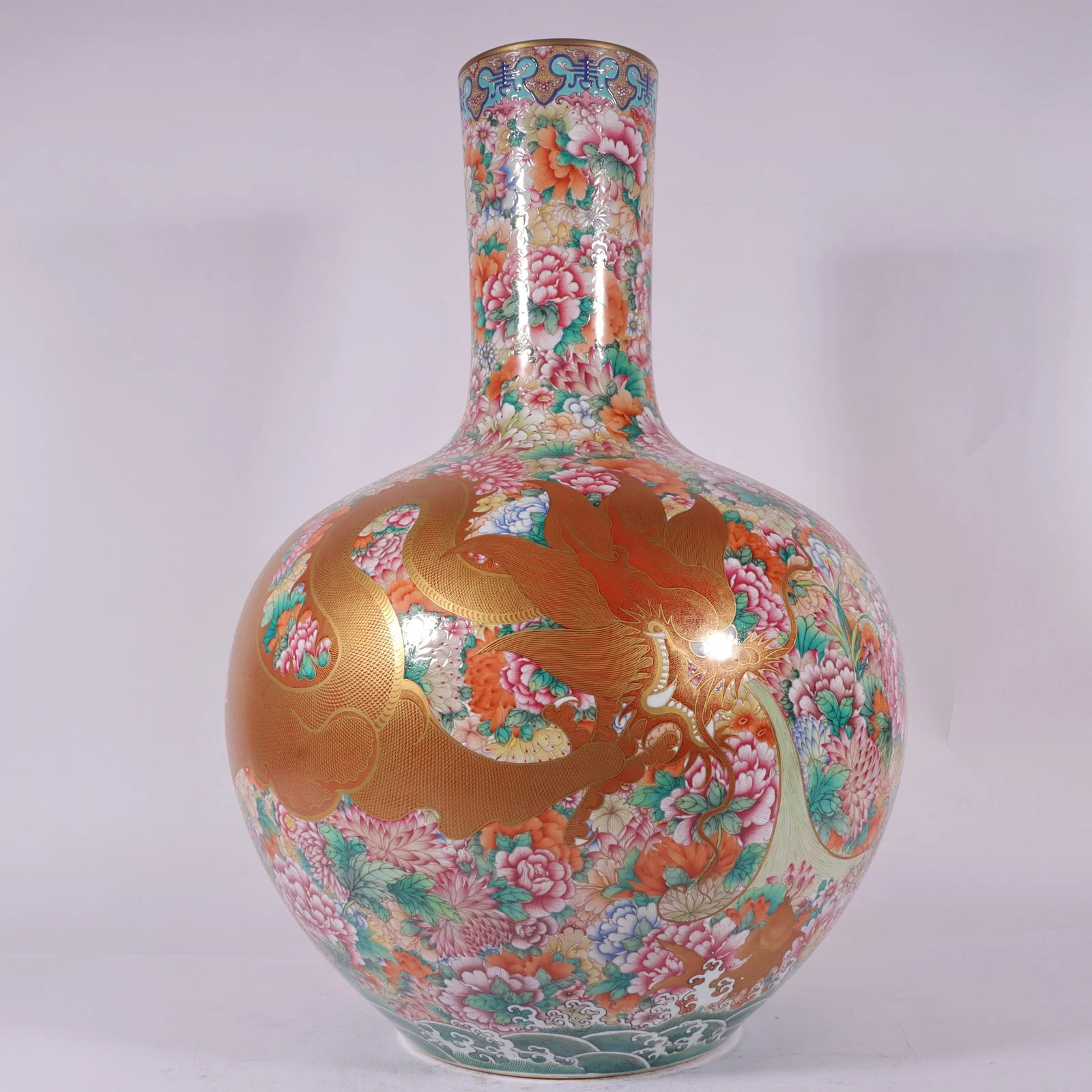 A Huge Enamel Painted Gold Flower and Dragon Pattern Vase