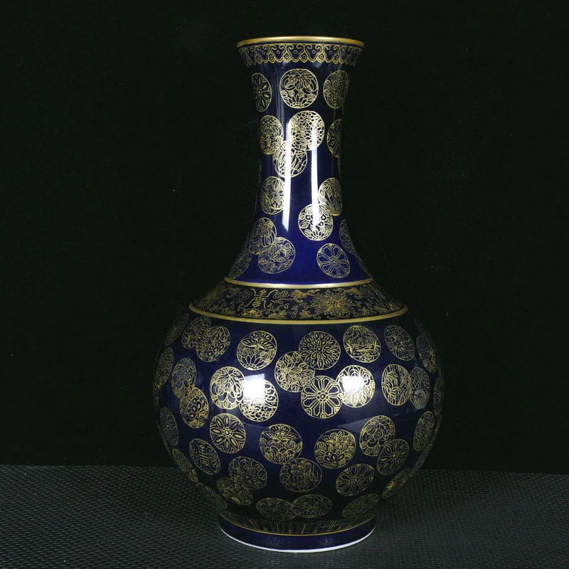 A Huge Ji Blue Glazed Painted Gold Flower Pattern Vase