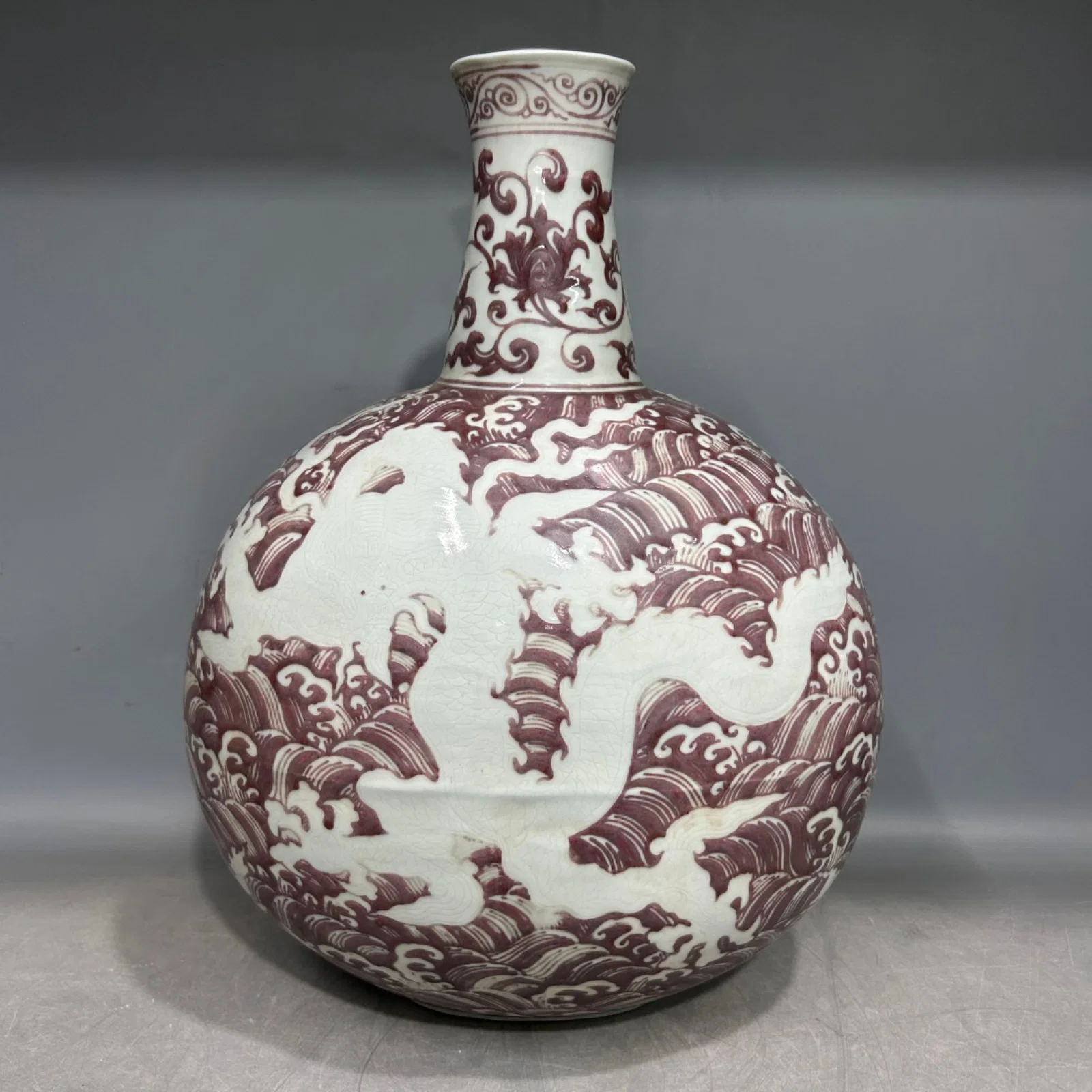 A Huge Underglaze-Red Seawater and Dragon Pattern Vase