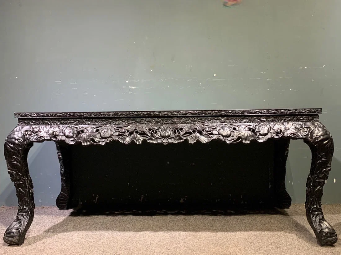 A Huge Zitanwood Lotus Pattern Table