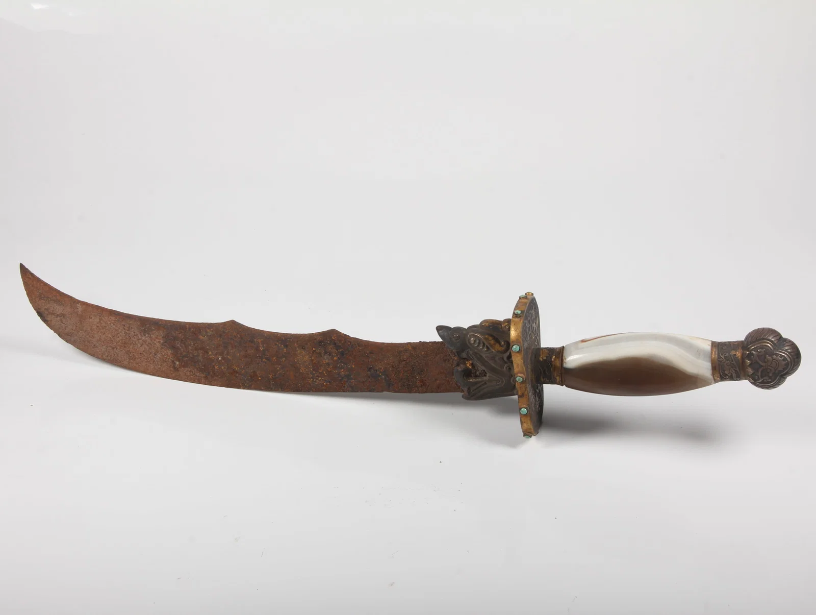 A IRON DAGGER INLAID WITH AGATE