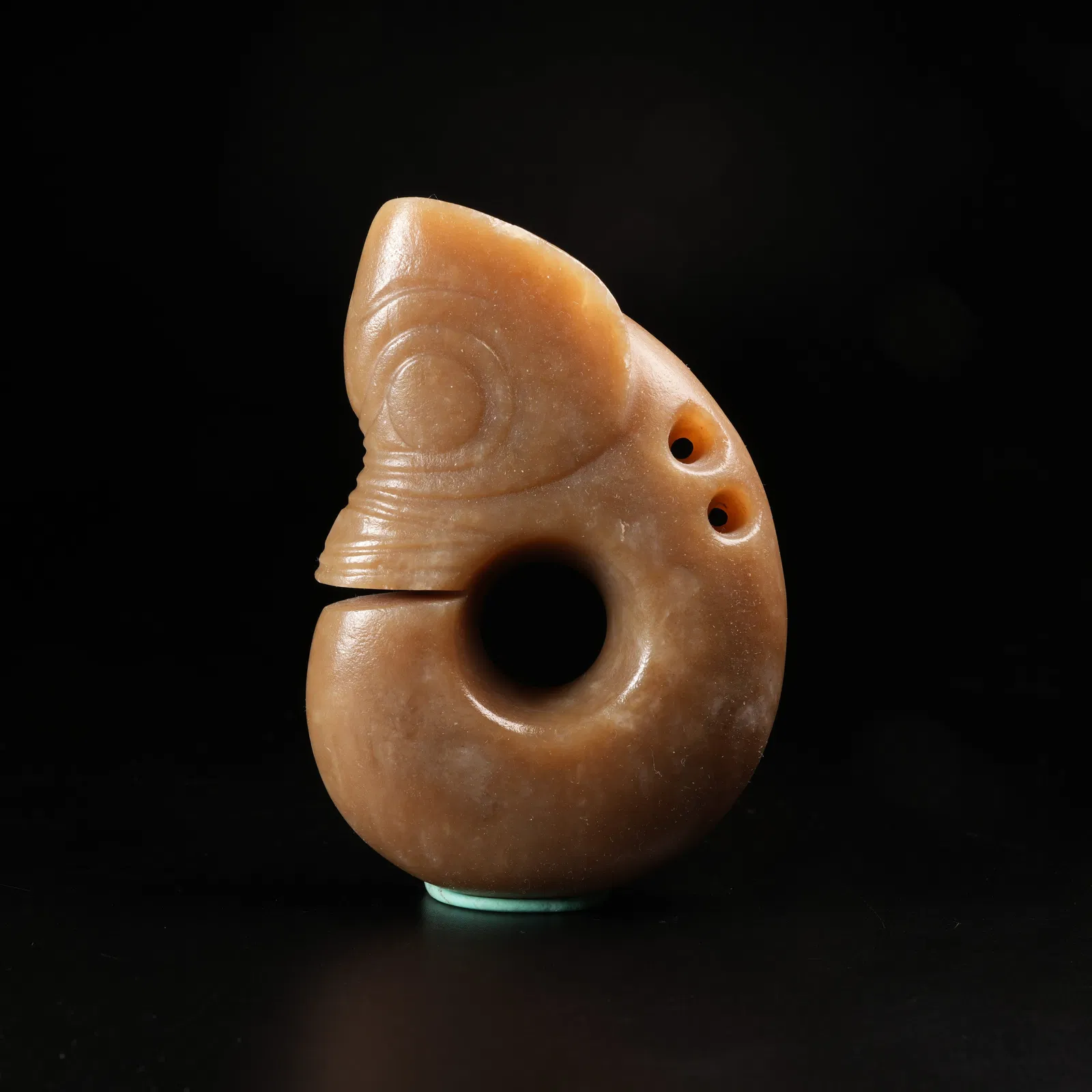 A JADE PIG-DRAGON