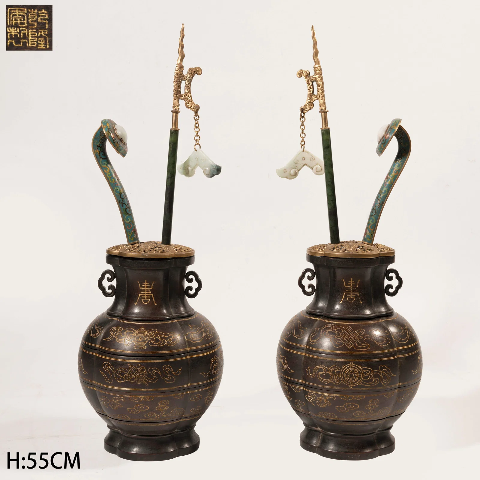 A LACQUER TIERED ALTAR DISPLAY OF PURE OFFERINGS