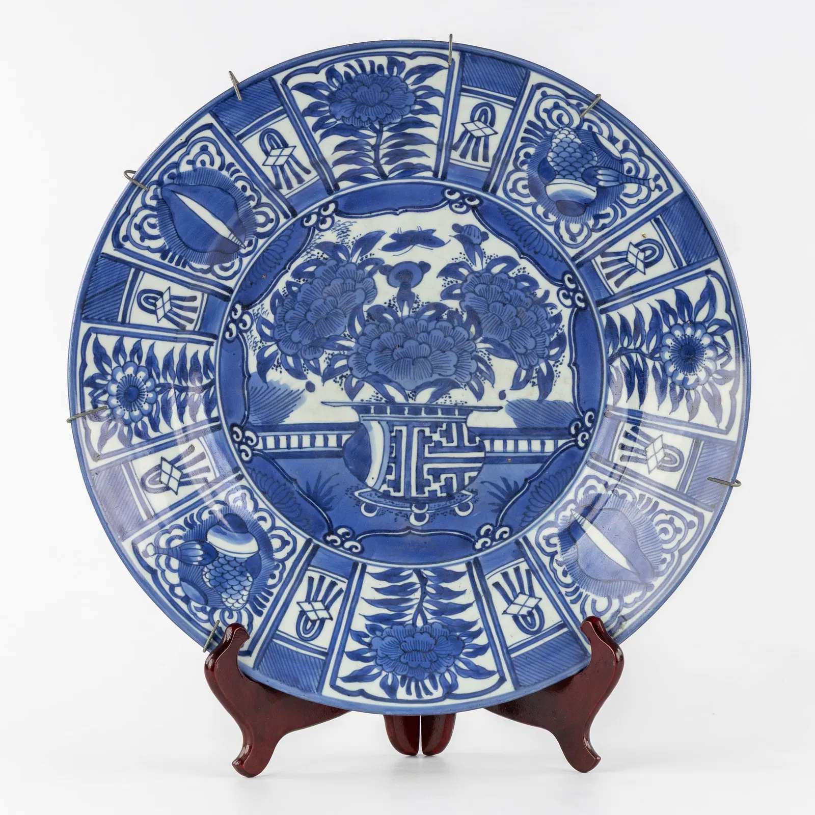 A Large blue and white Arita charger, Wanli style, Japan, circa 1700.