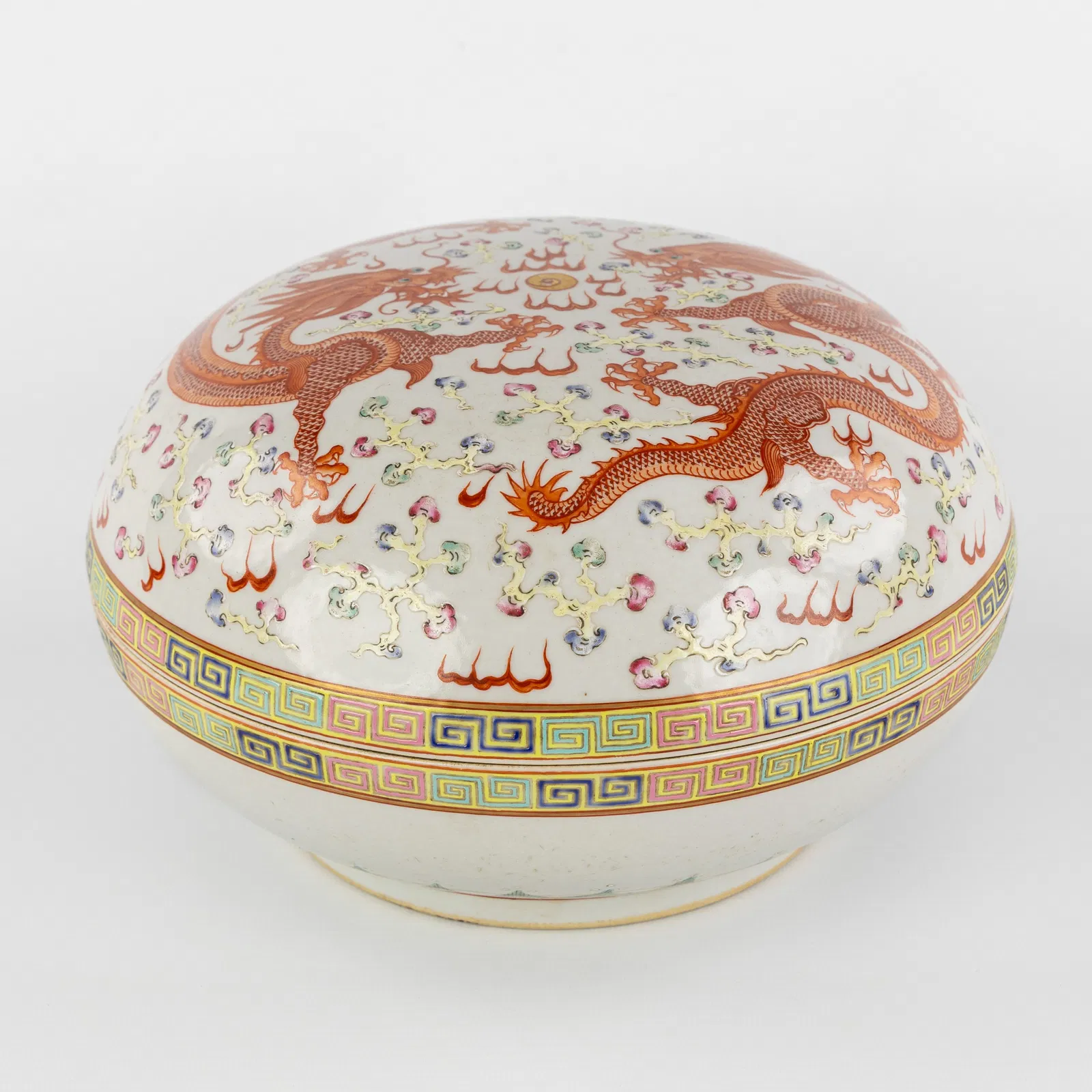 A Large Chinese covered bowl, Famille Rose, with an Iron-red Dragon decoration, Guangxu marked,